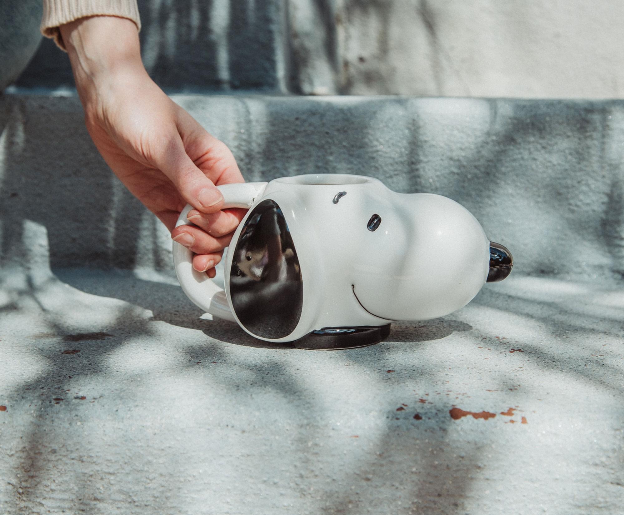 Peanuts Snoopy 3D Sculpted Ceramic Mug | Holds 20 Ounces