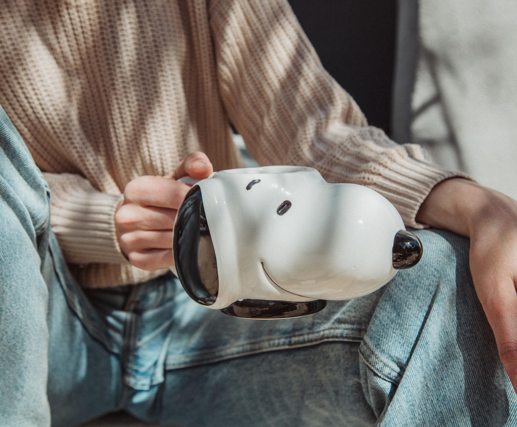 Peanuts Snoopy 3D Sculpted Ceramic Mug | Holds 20 Ounces