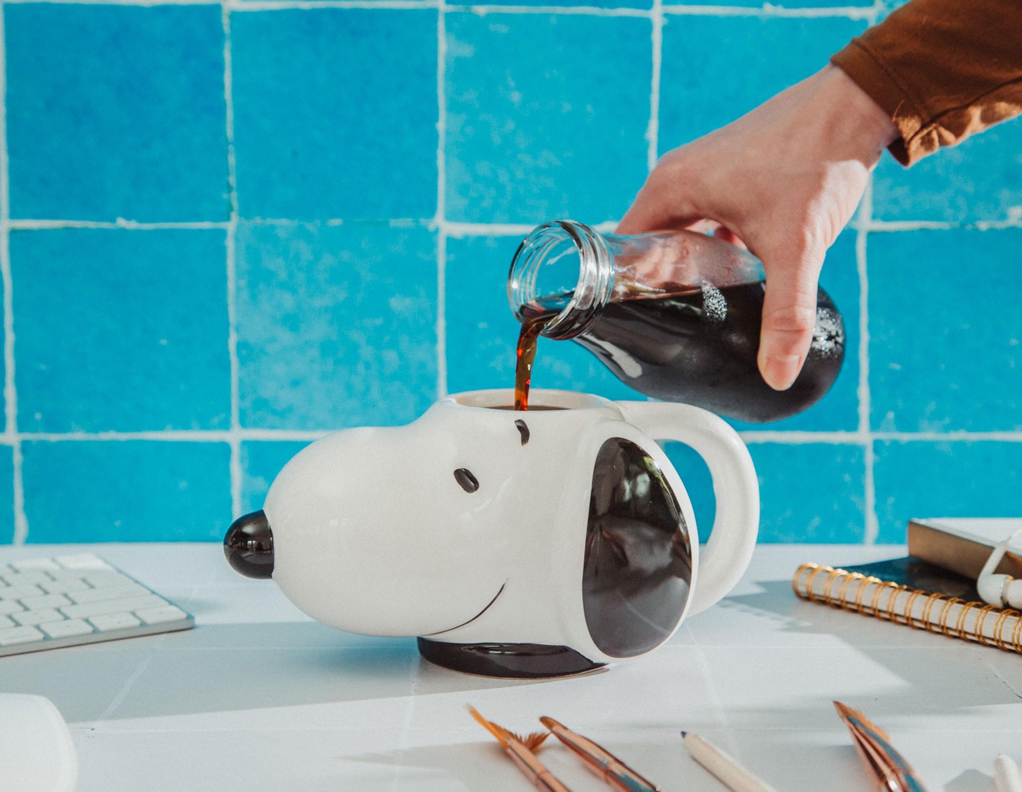 Peanuts Snoopy 3D Sculpted Ceramic Mug | Holds 20 Ounces