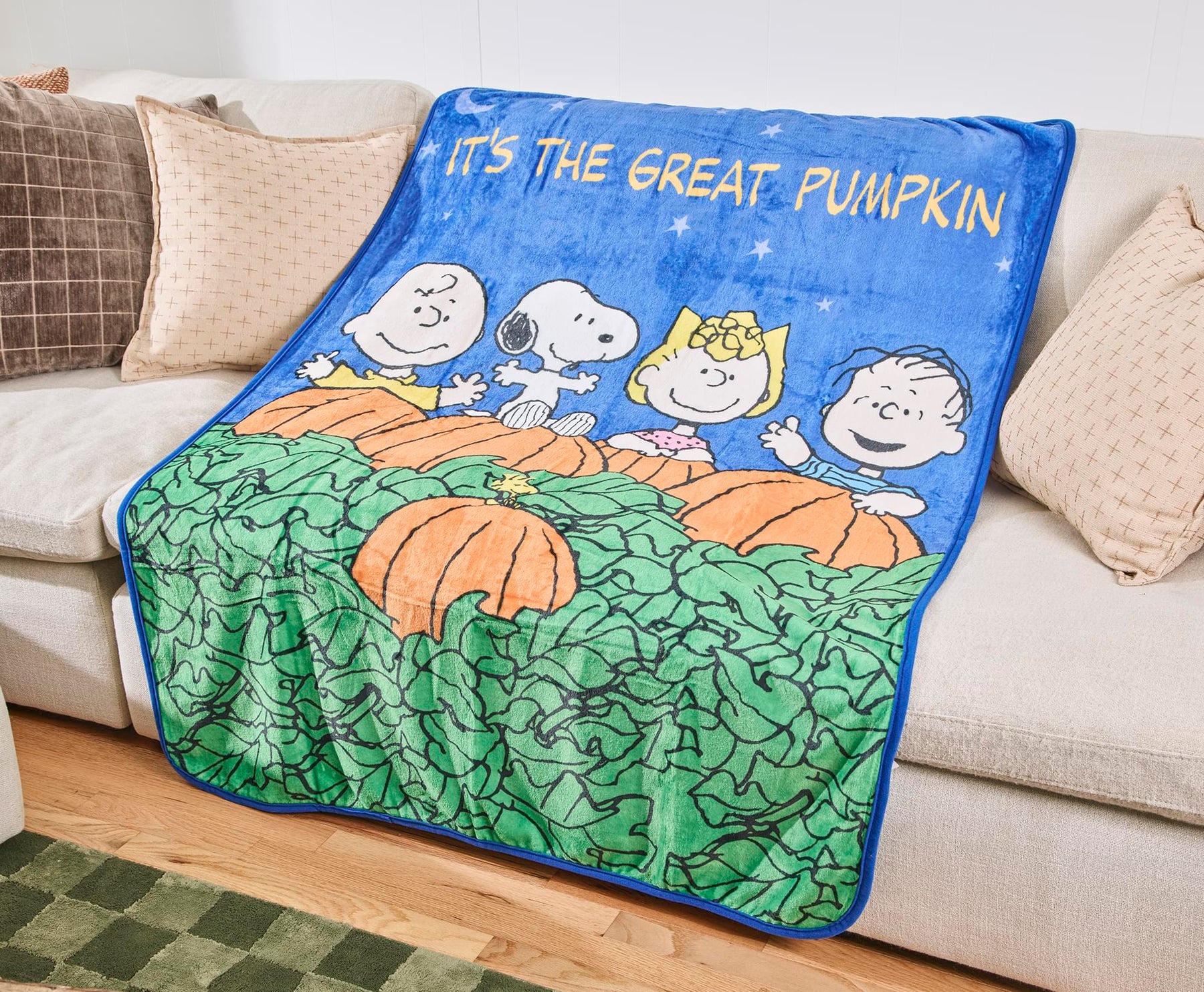 Peanuts "It's The Great Pumpkin" Fleece Throw Blanket | 45 x 60 Inches