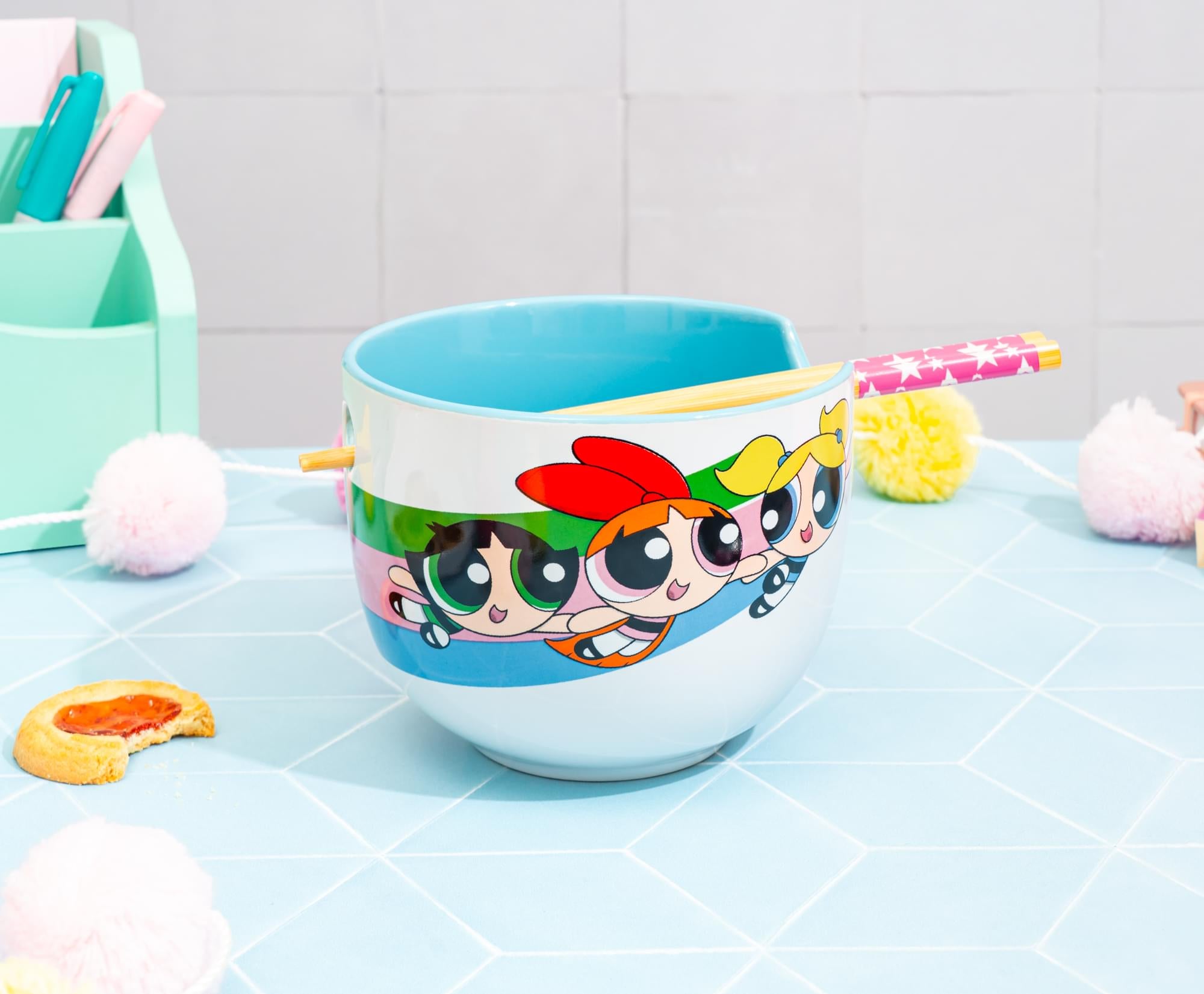 The Powerpuff Girls 20-Ounce Ceramic Ramen Bowl With Chopsticks