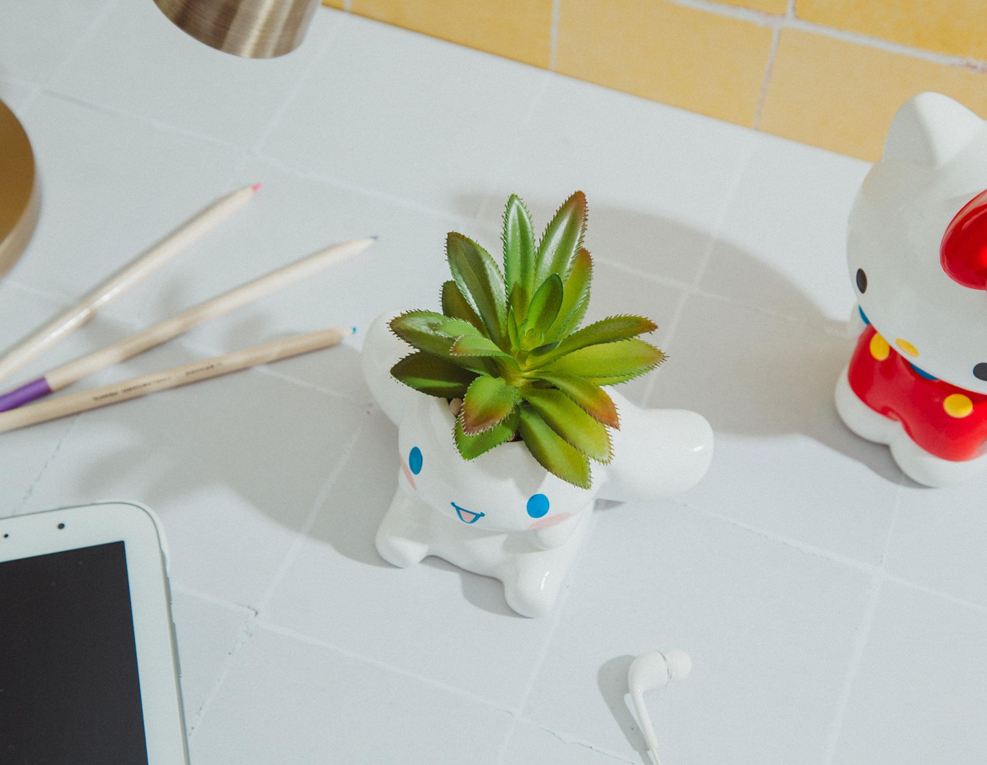 Sanrio Cinnamoroll 3-Inch Ceramic Mini Planter With Artificial Succulent
