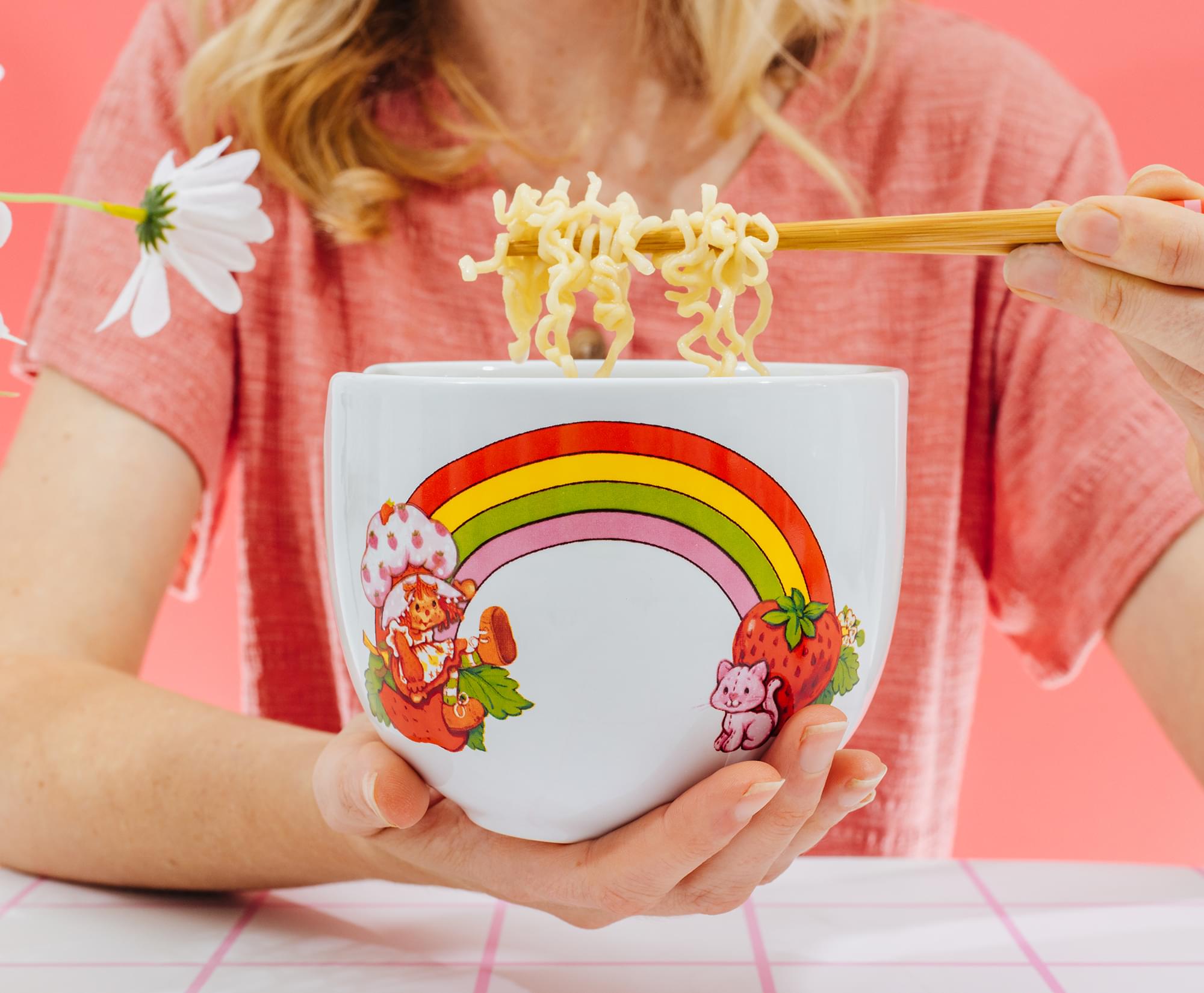 Strawberry Shortcake Rainbow 20-Ounce Ceramic Ramen Bowl With Chopsticks