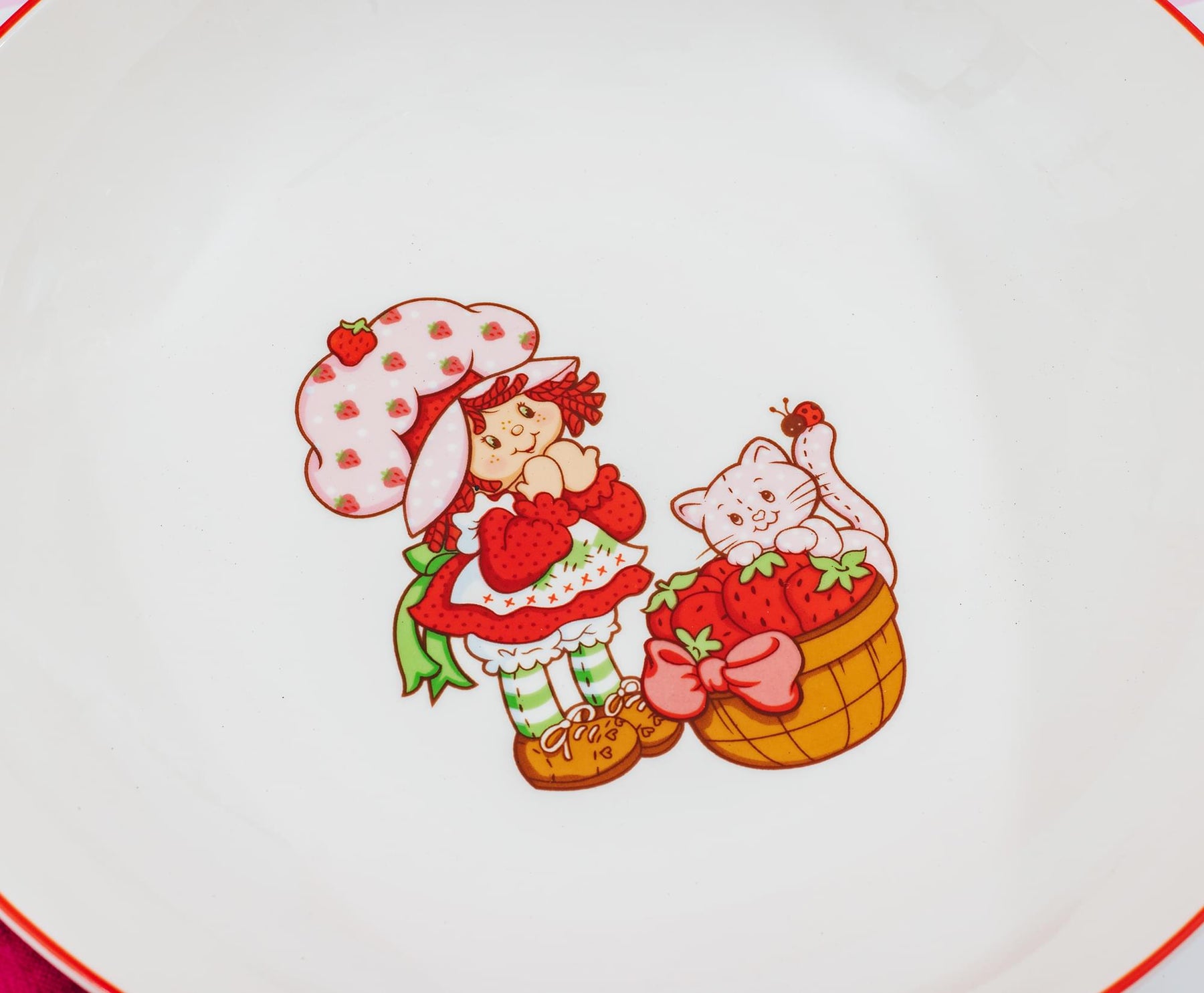 Strawberry Shortcake 9-Inch Ceramic Coupe Dinner Bowl