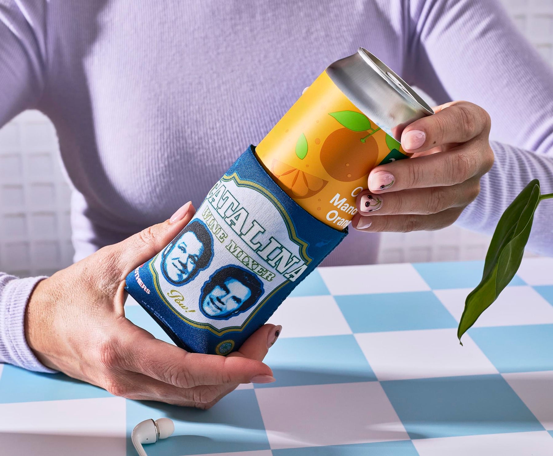 Step Brothers "Catalina Wine Mixer" Foam Can Hugger