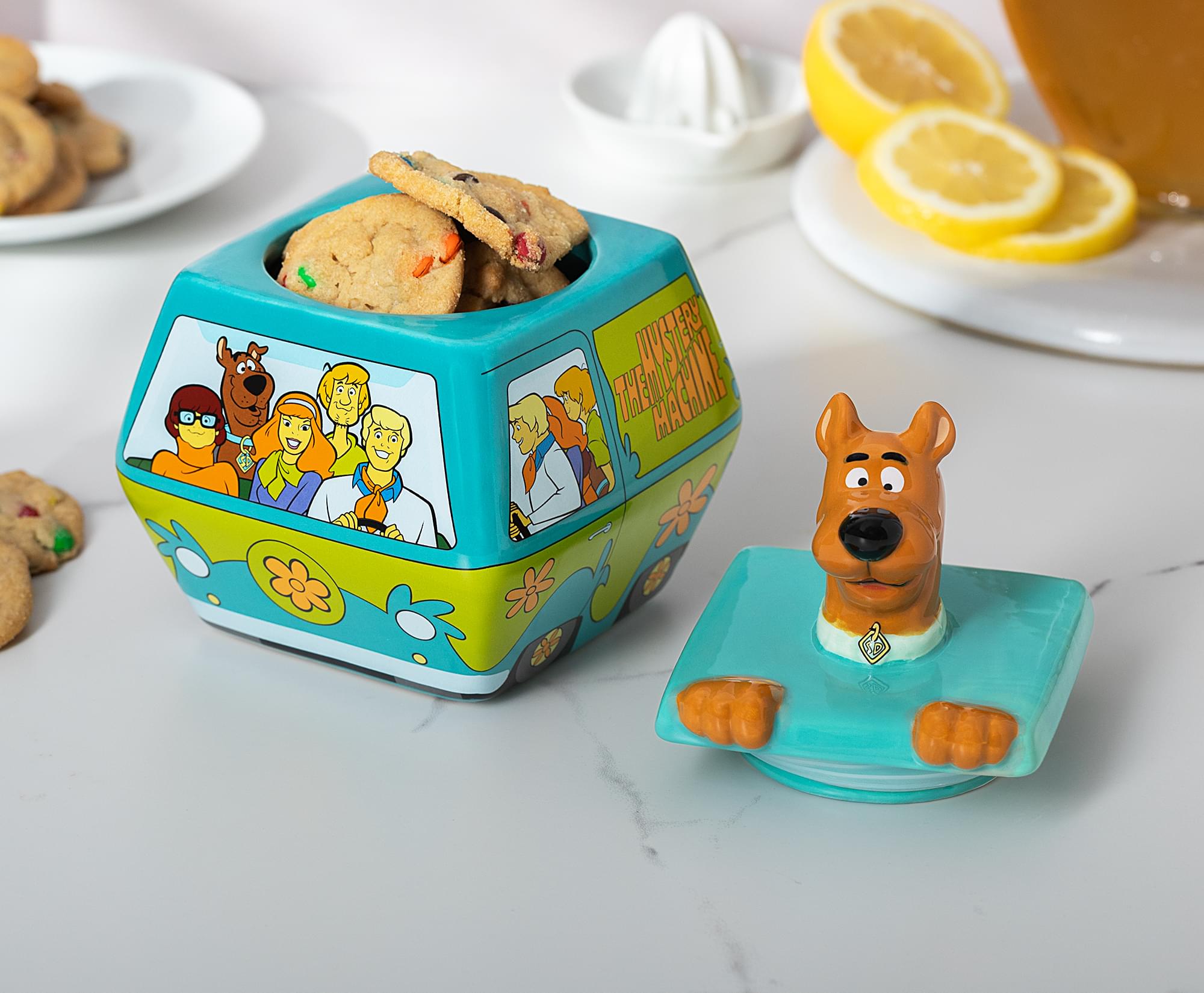 Scooby-Doo Mystery Machine 7-Inch Sculpted Ceramic Snack Jar