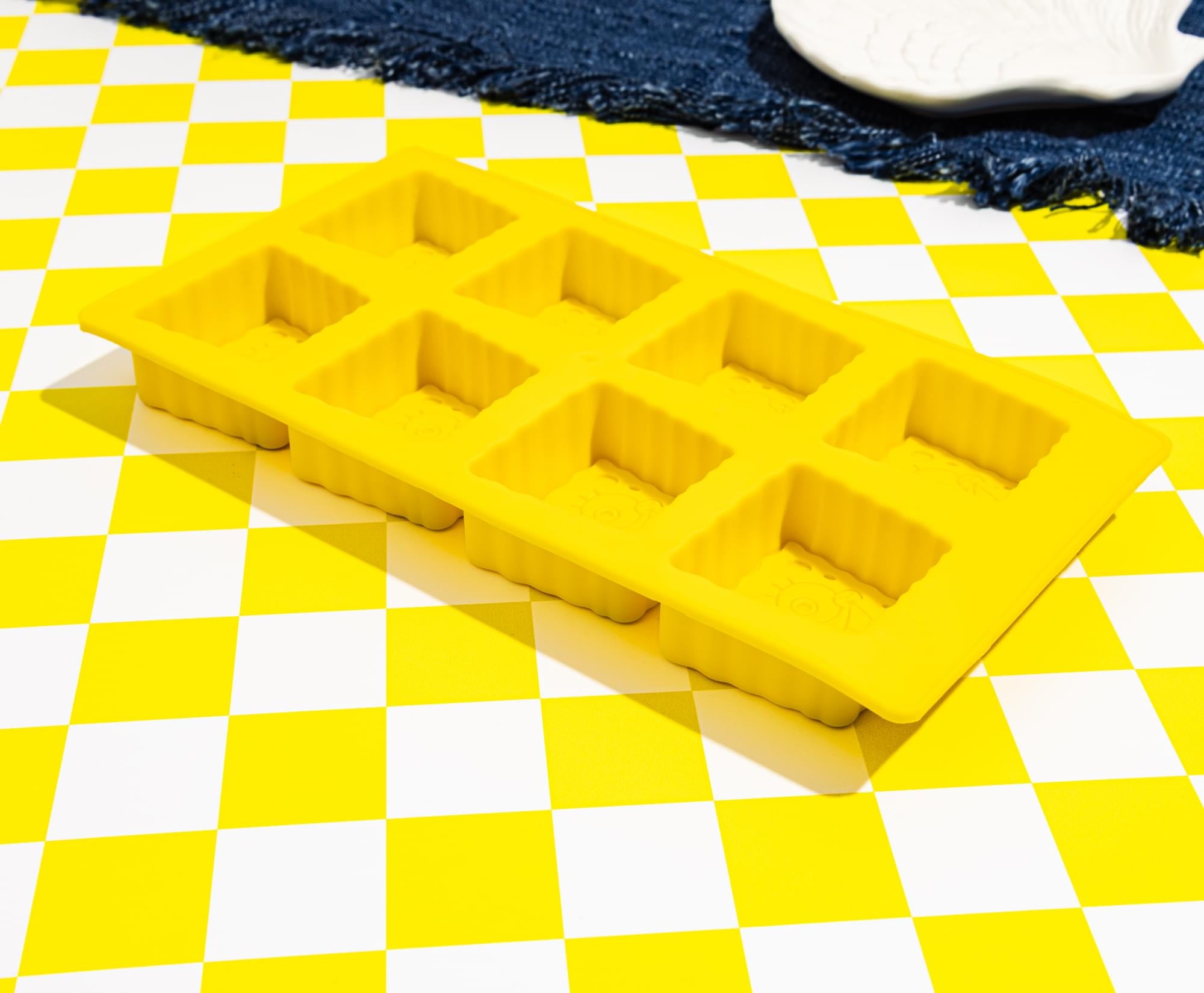 Nickelodeon SpongeBob SquarePants Face Molded Silicone Ice Cube Tray
