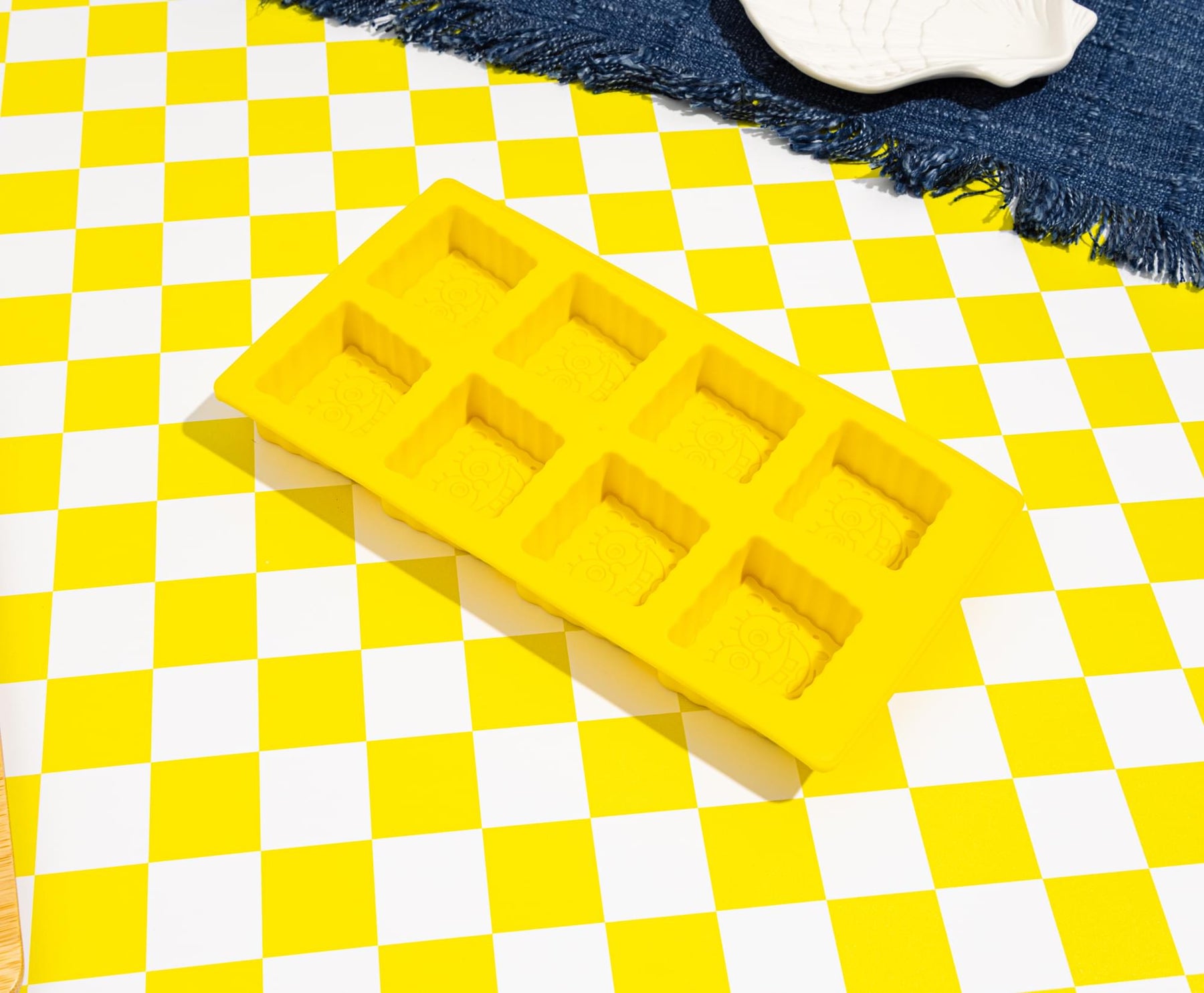 Nickelodeon SpongeBob SquarePants Face Molded Silicone Ice Cube Tray
