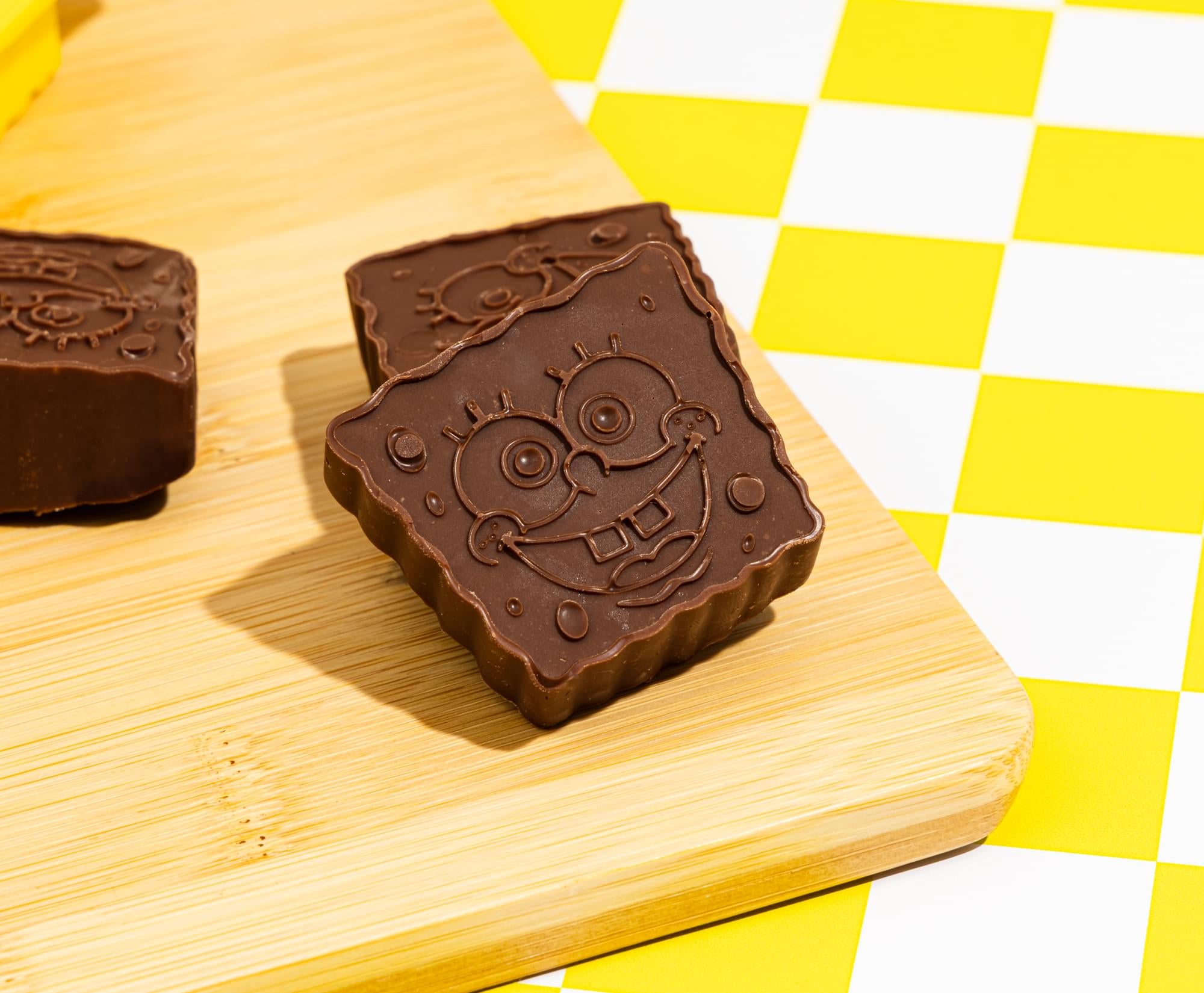 Nickelodeon SpongeBob SquarePants Face Molded Silicone Ice Cube Tray