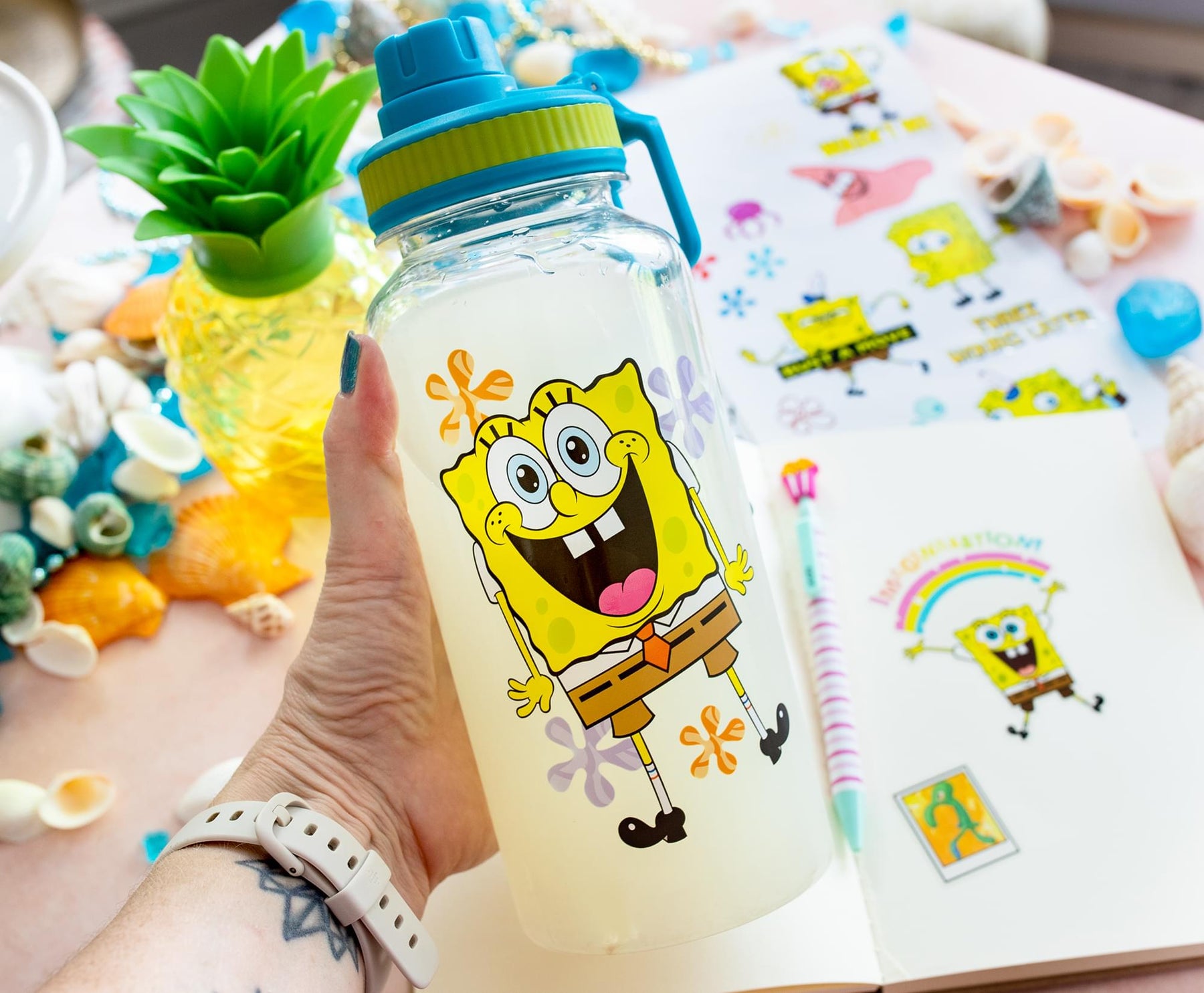 Silver Buffalo Spongebob SquarePants Happy Laugh Flowers Twist Spout Water Bottle & Sticker Set