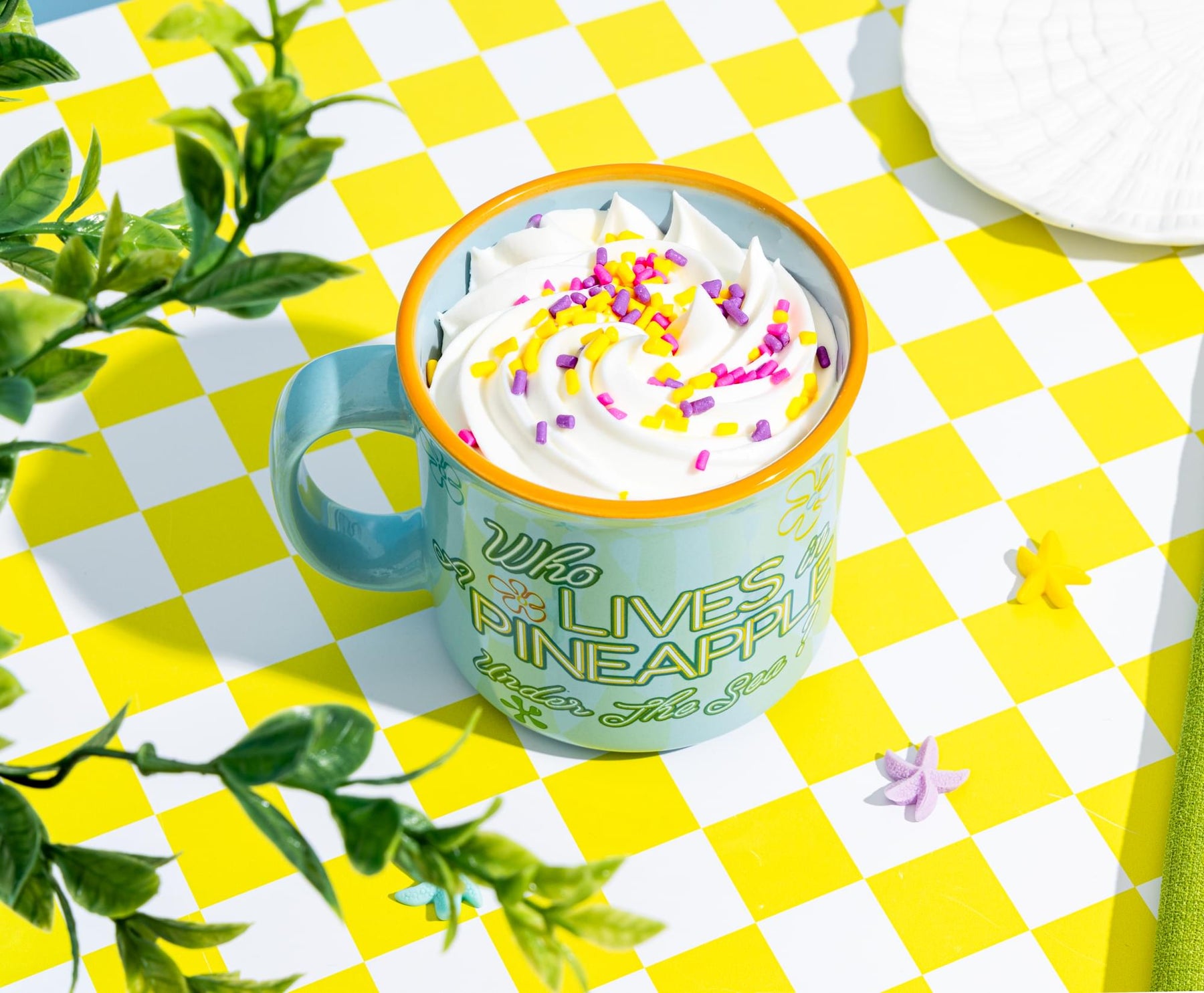 Nickelodeon SpongeBob SquarePants Pineapple Speckled 20-Ounce Ceramic Camper Mug