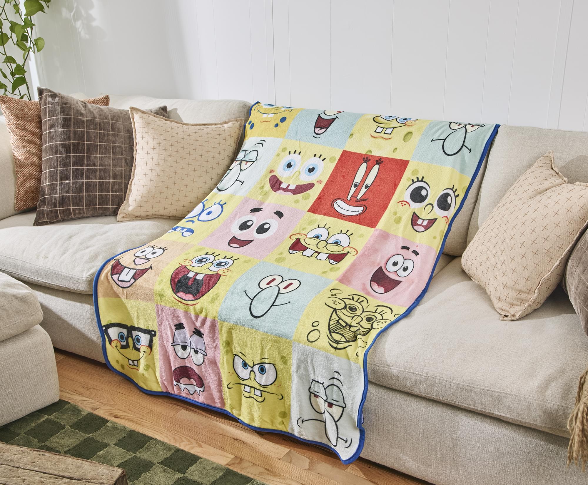 SpongeBob SquarePants Character Faces Fleece Throw Blanket | 45 x 60 Inches