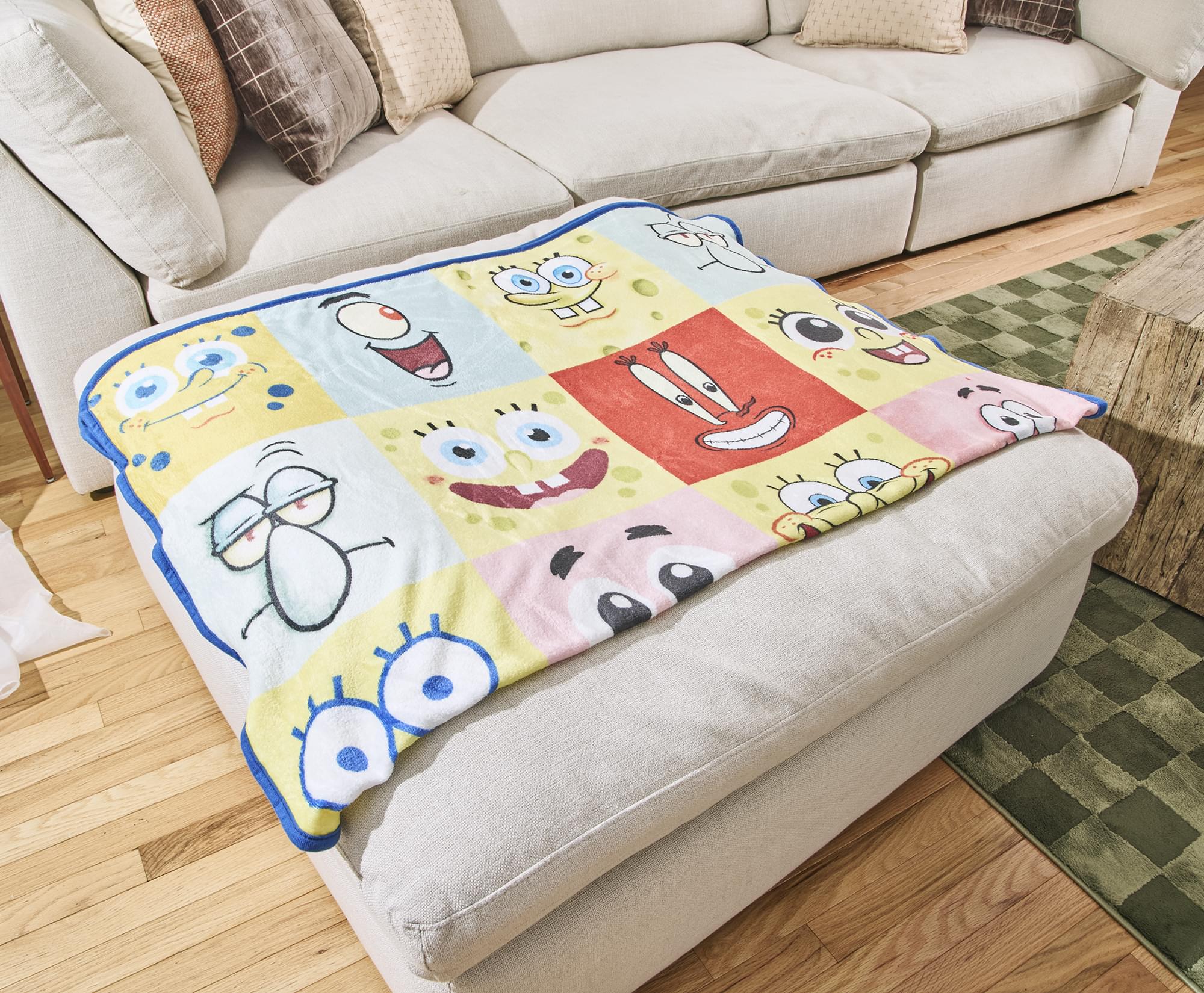 SpongeBob SquarePants Character Faces Fleece Throw Blanket | 45 x 60 Inches