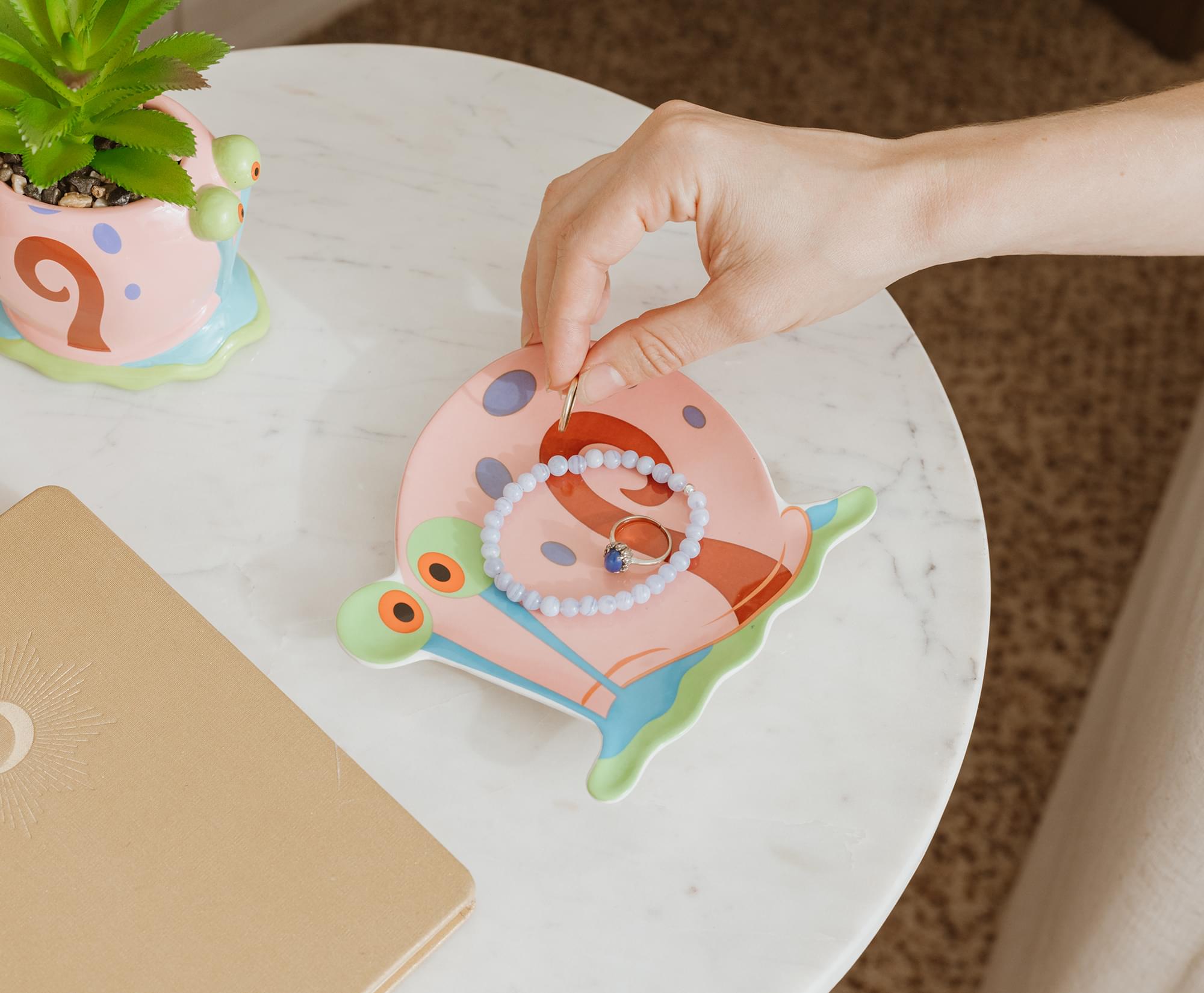 Nickelodeon SpongeBob SquarePants Gary Sculpted Ceramic Trinket Tray