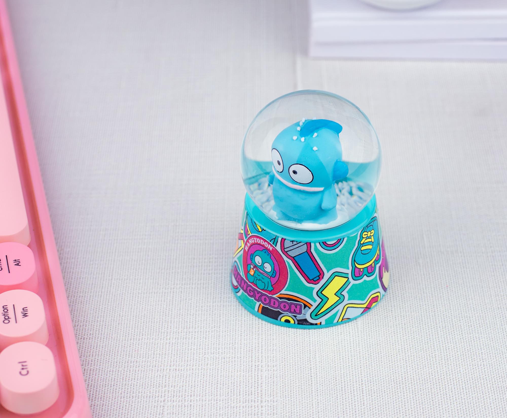 Sanrio Hangyodon 3-Inch Mini Snow Globe