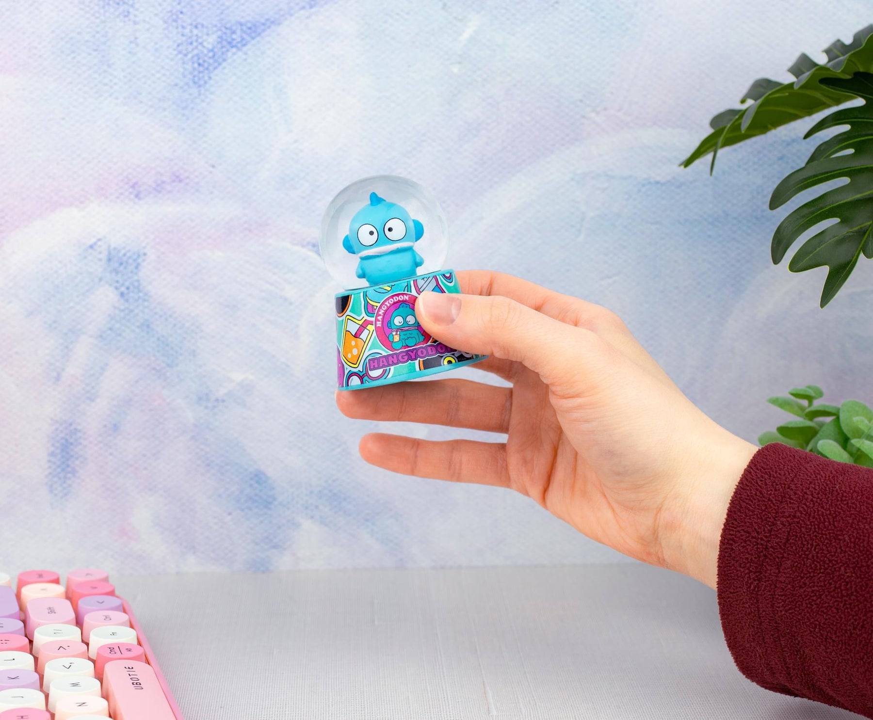 Sanrio Hangyodon 3-Inch Mini Snow Globe
