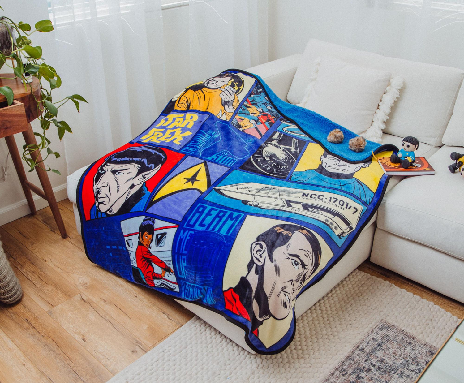 Star Trek Comic Panel 50 x 60 Inch Throw Blanket | Free Shipping