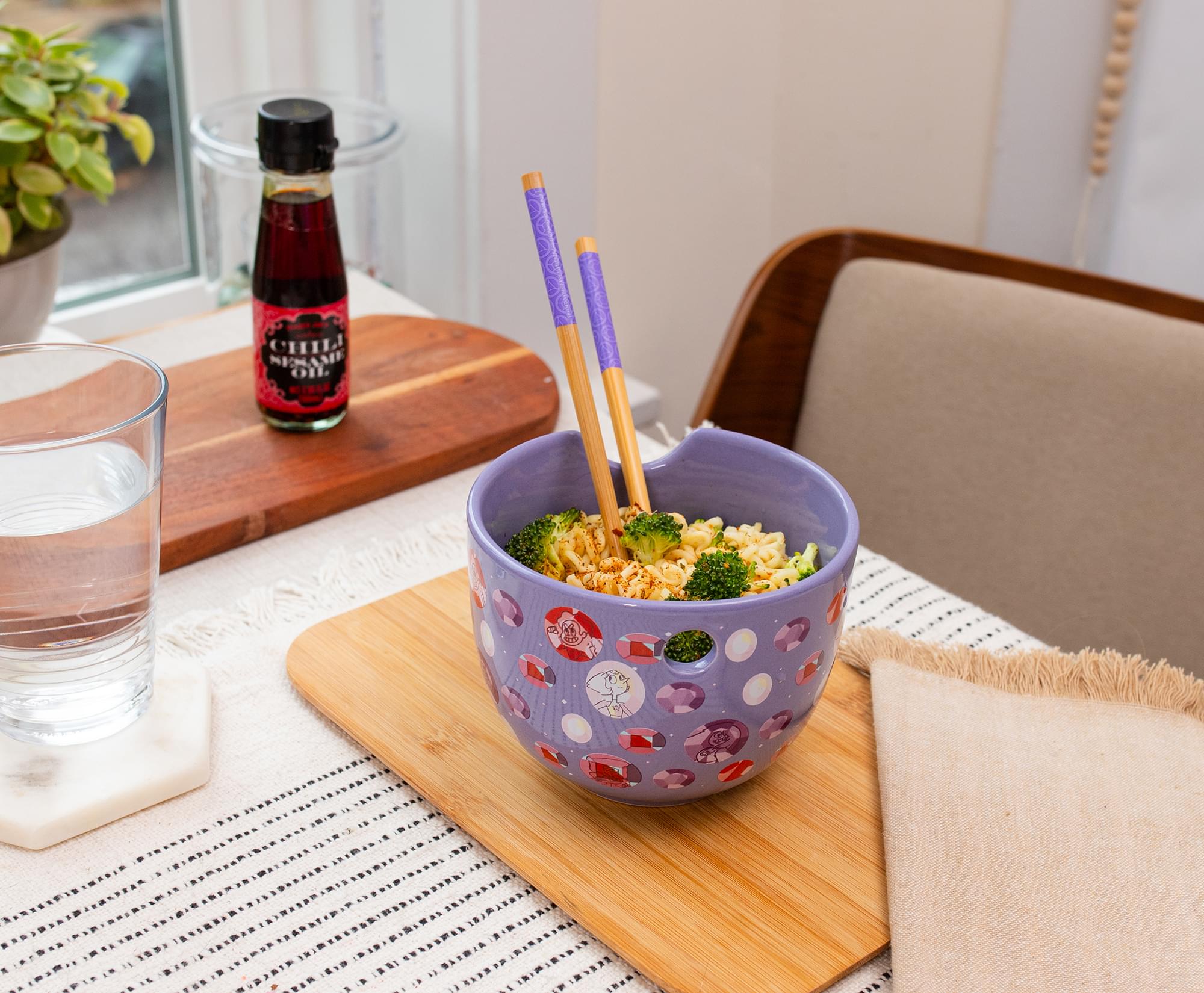Steven Universe Crystal Gems 20-Ounce Ceramic Ramen Bowl and Chopstick Set