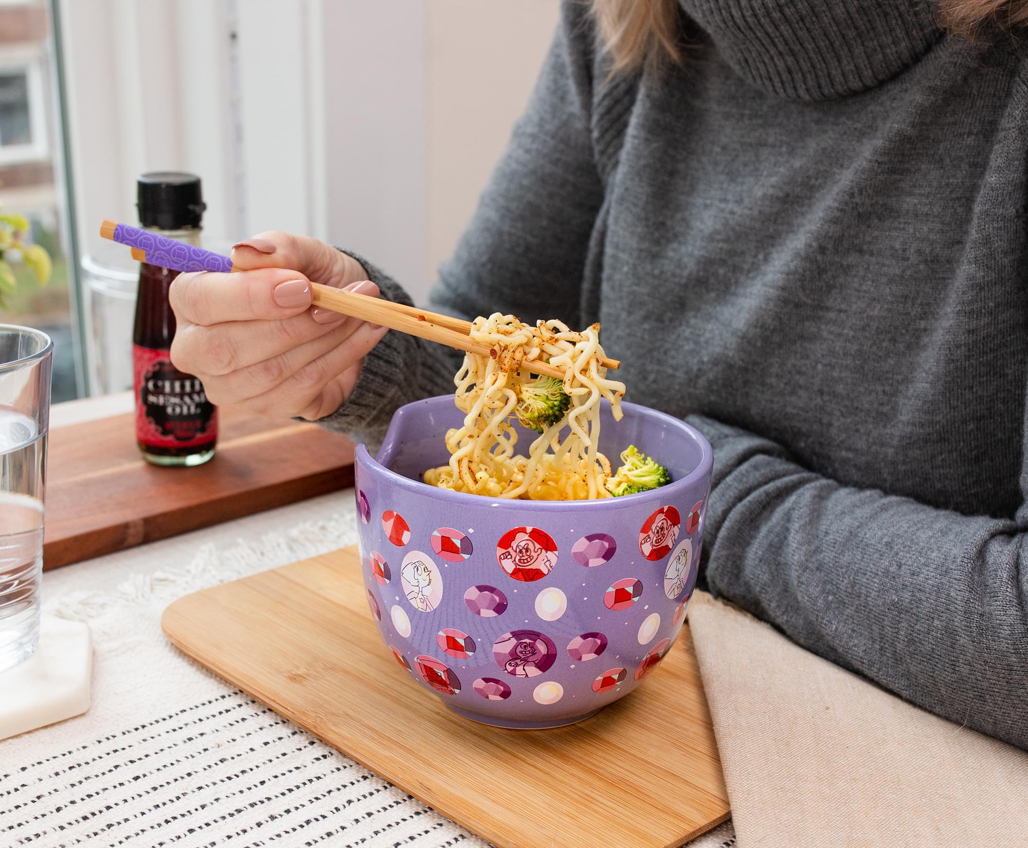 Steven Universe Crystal Gems 20-Ounce Ceramic Ramen Bowl and Chopstick Set