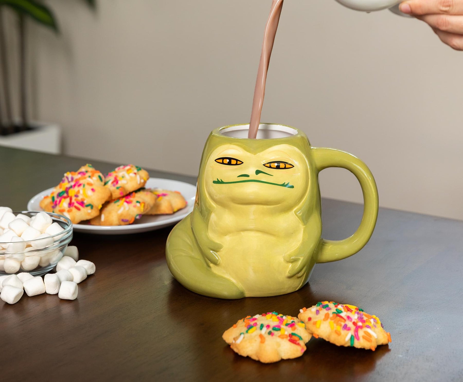 Star Wars Jabba The Hutt 3D Sculpted Ceramic Mug | Holds 20 Ounces