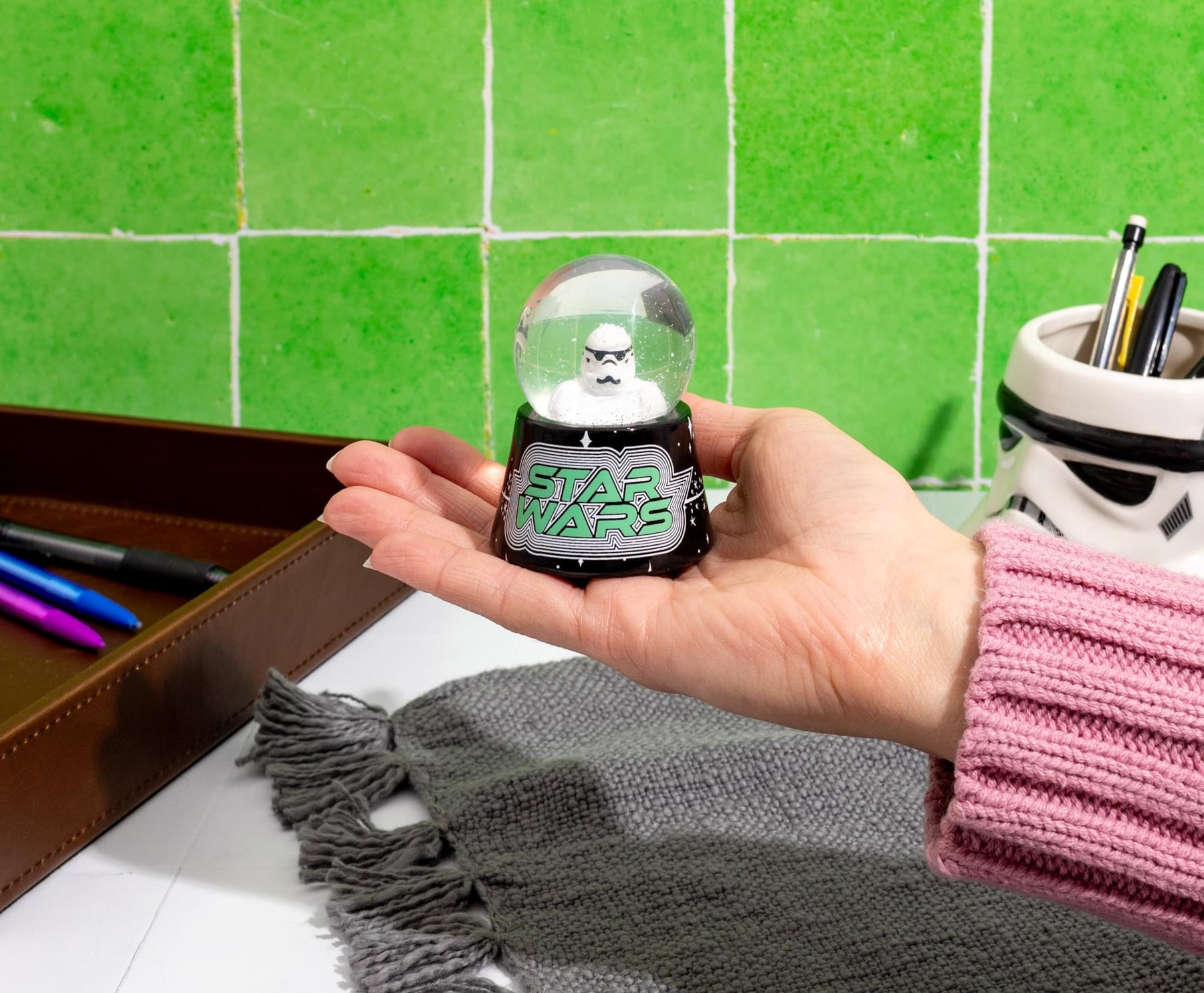 Star Wars Stormtrooper 3-Inch Mini Light-Up Snow Globe