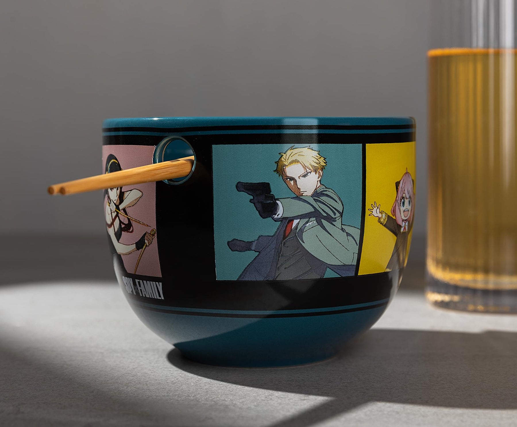 Spy x Family Character Grid 20-Ounce Ceramic Ramen Bowl and Chopstick Set