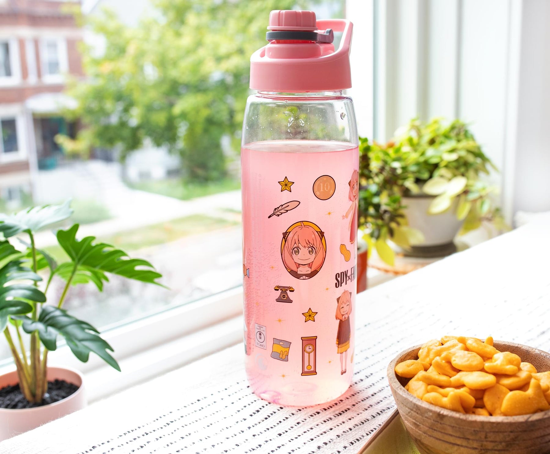 Spy x Family Anya Icons Water Bottle With Screw-Top Lid | Holds 28 Ounces