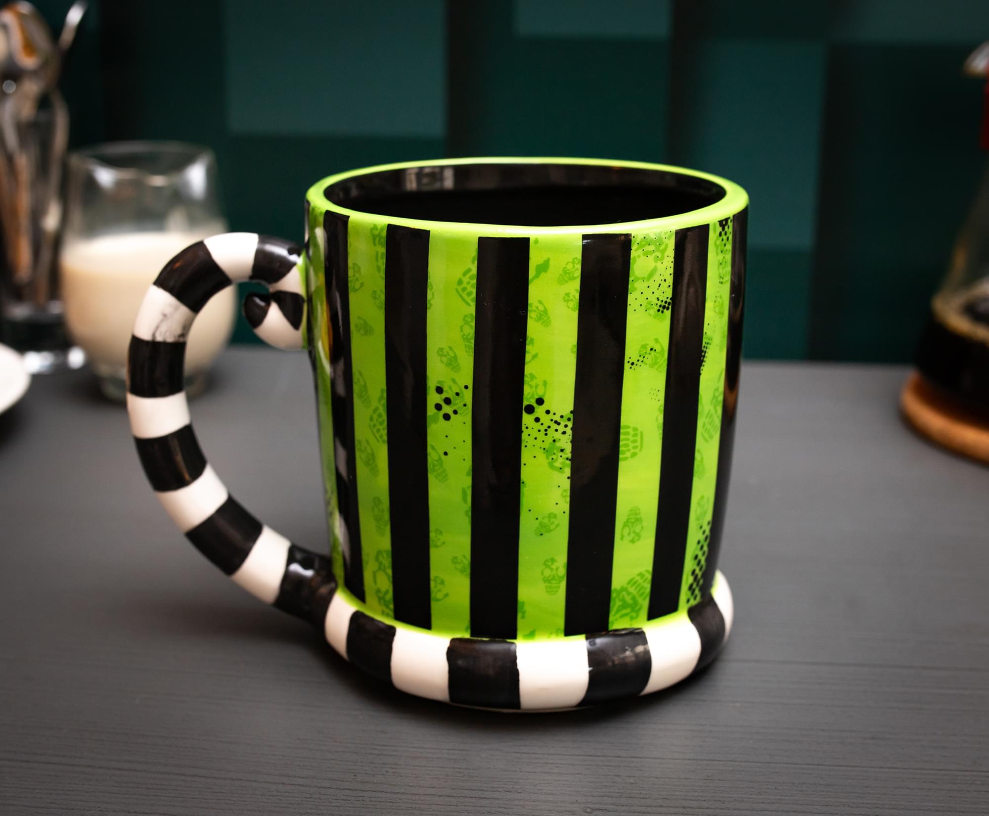 Beetlejuice 3D Sandworm Ceramic Mug With Sculpted Handle | Holds 24 Ounces