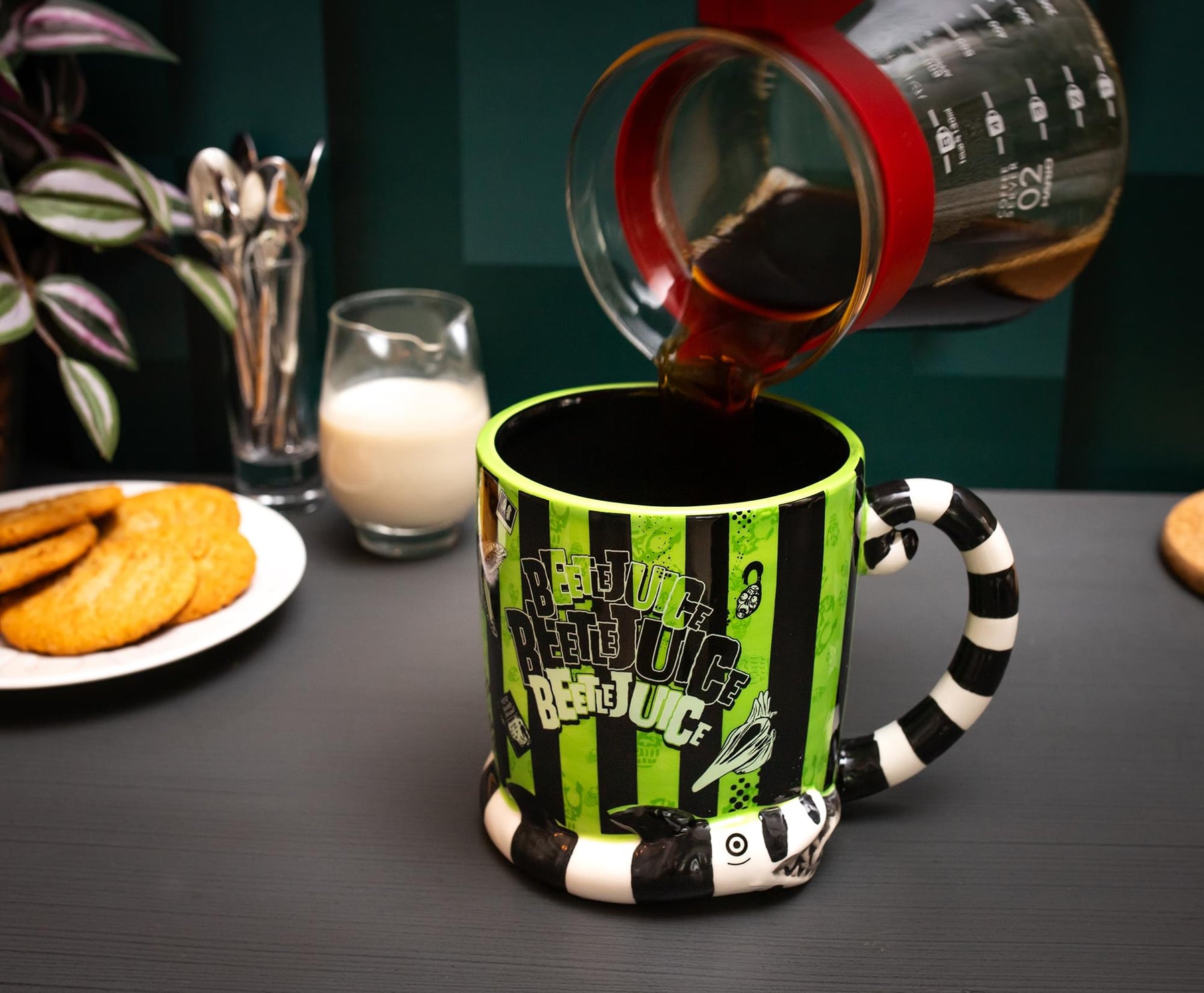 Beetlejuice 3D Sandworm Ceramic Mug With Sculpted Handle | Holds 24 Ounces