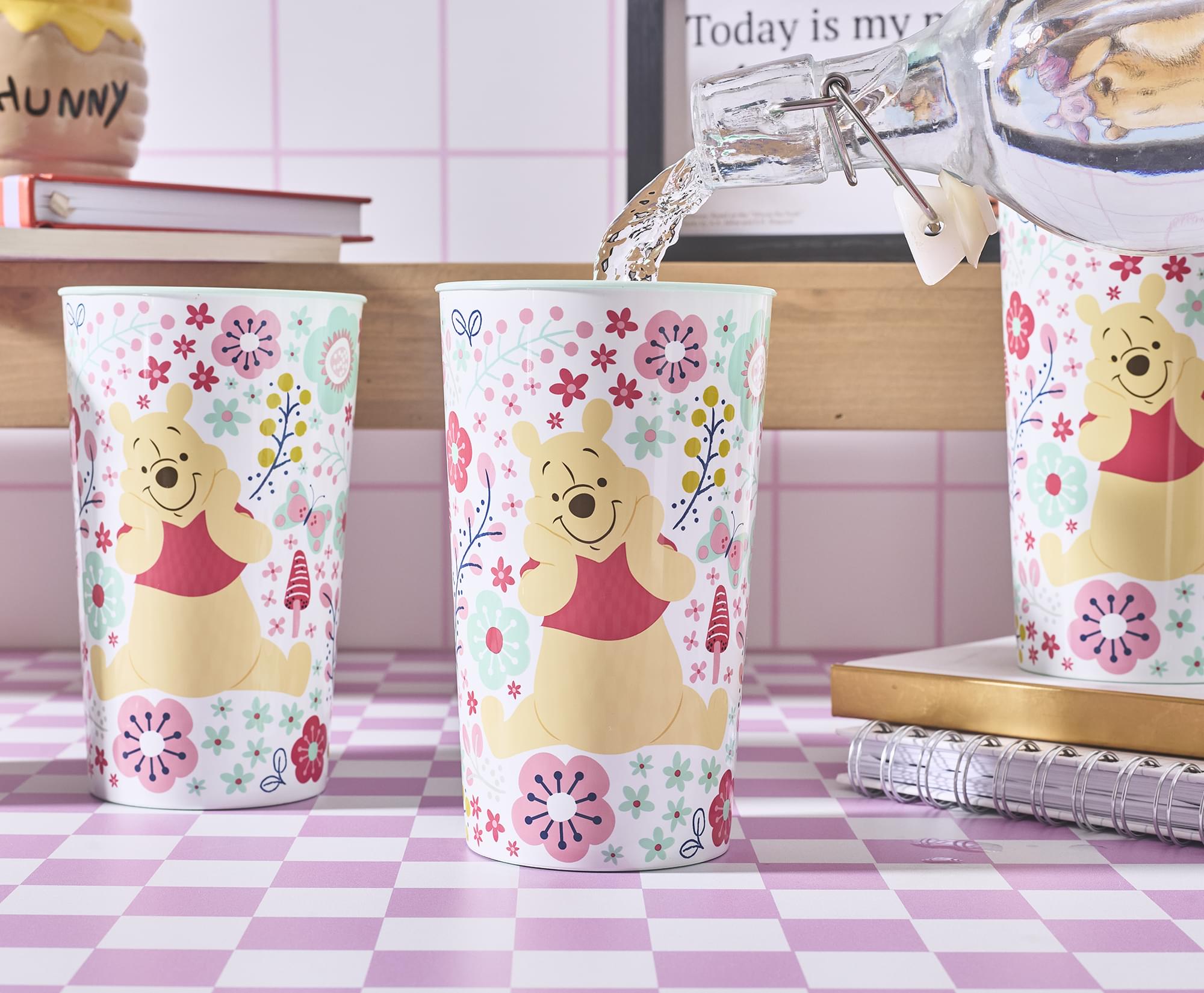 Disney Winnie The Pooh Flowers 22-Ounce Plastic Cups | Set Of 4