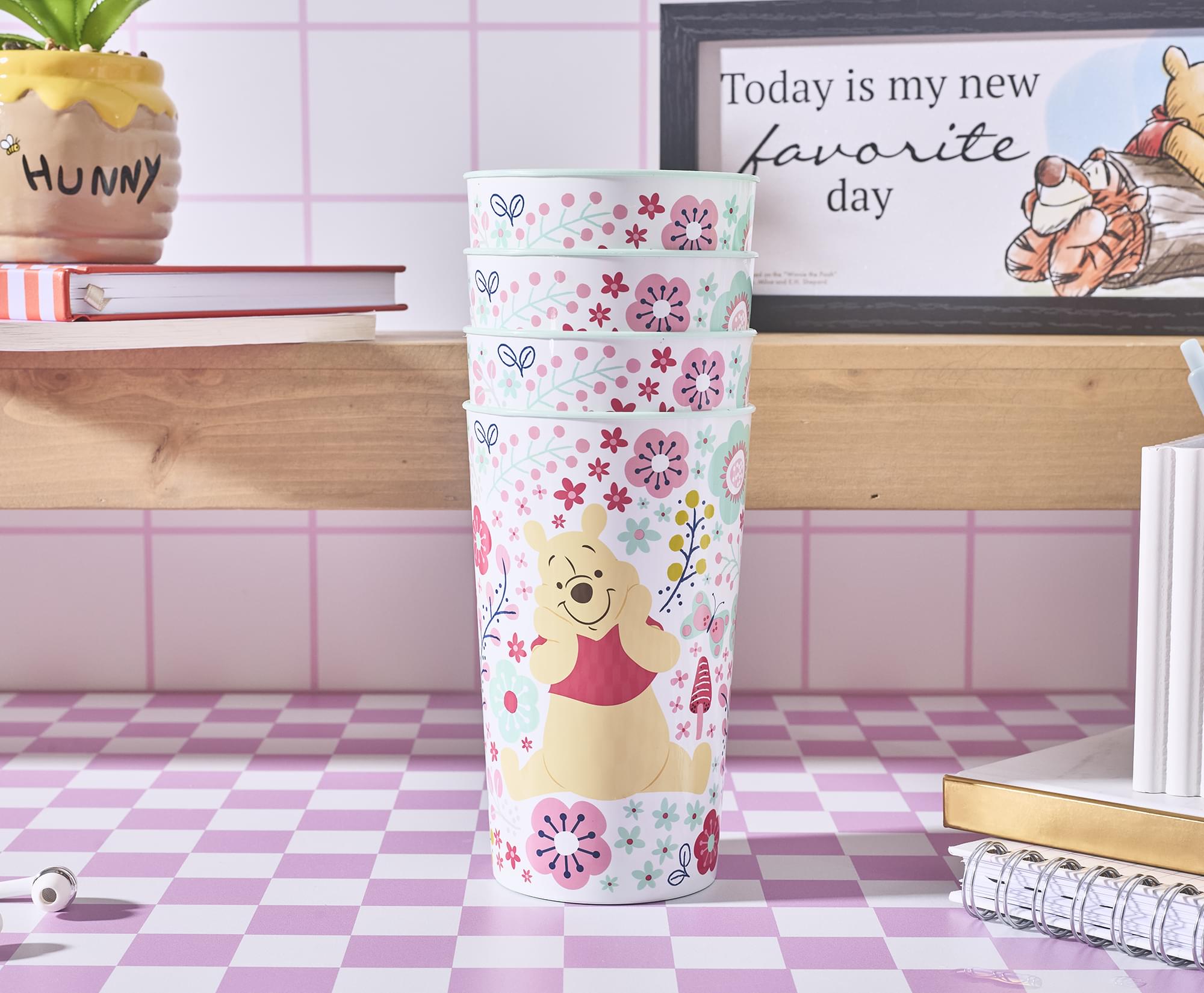 Disney Winnie The Pooh Flowers 22-Ounce Plastic Cups | Set Of 4