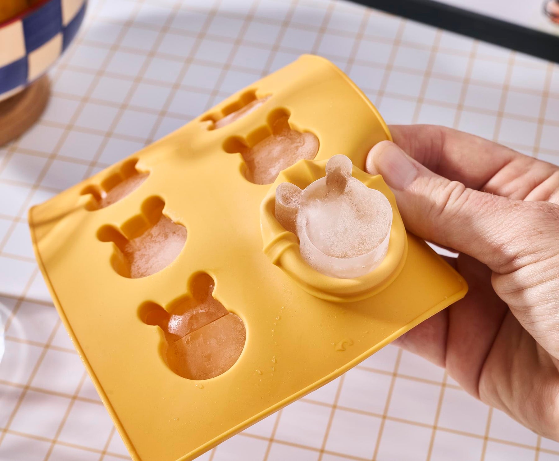 Disney Winnie The Pooh Face Molded Silicone Ice Cube Tray