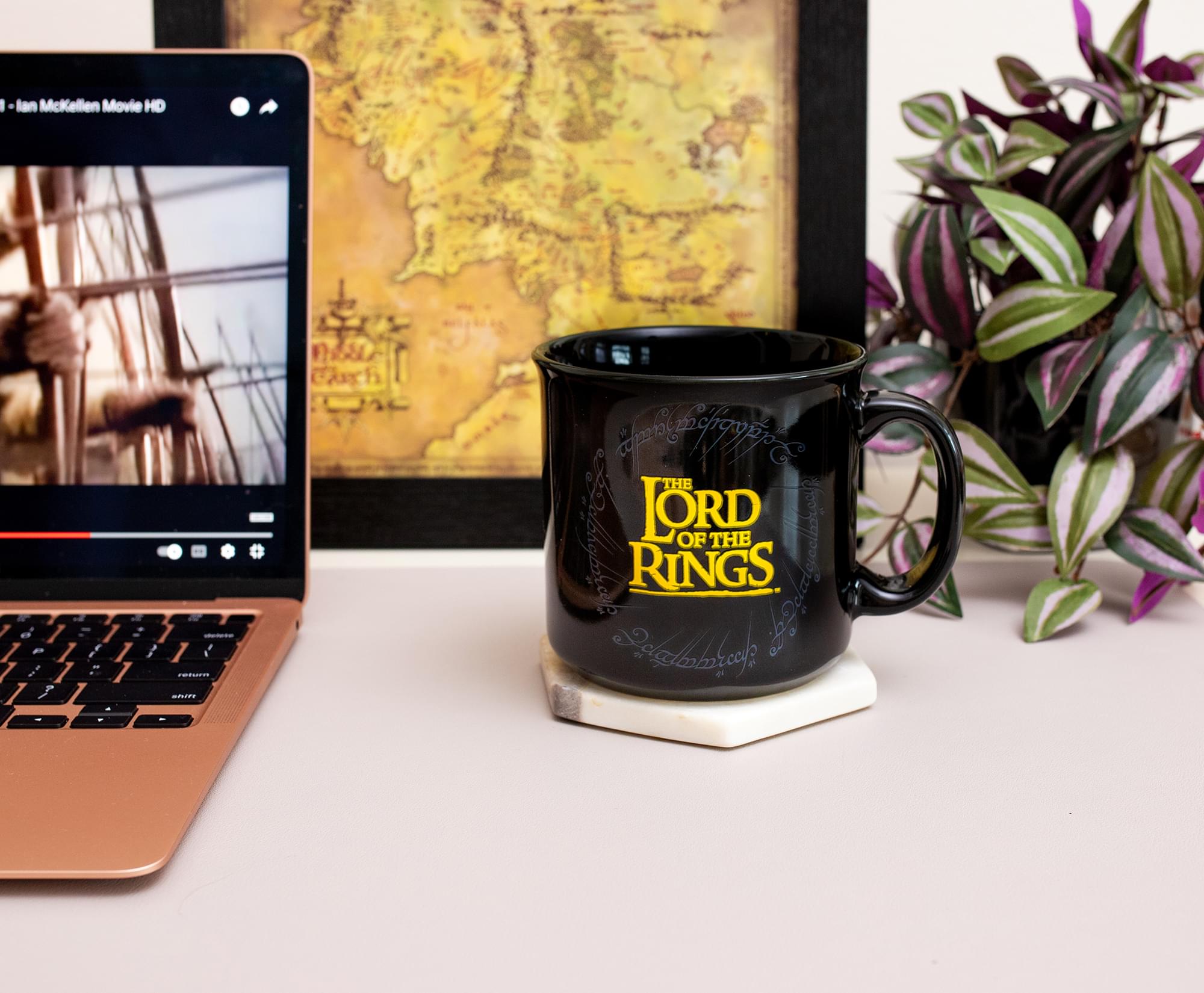 The Lord Of The Rings Gondor Black Ceramic Camper Mug | Holds 20 Ounces