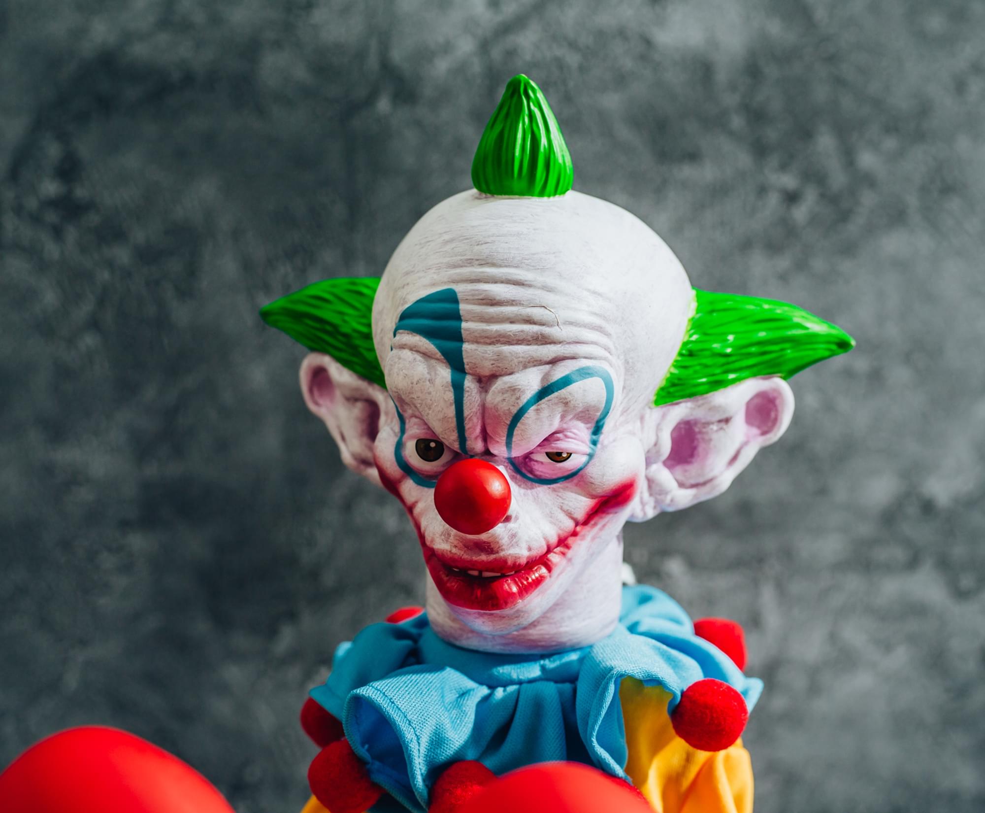 Horror Reachers Killer Klowns Shorty 13-Inch Boxing Puppet | Toynk Exclusive