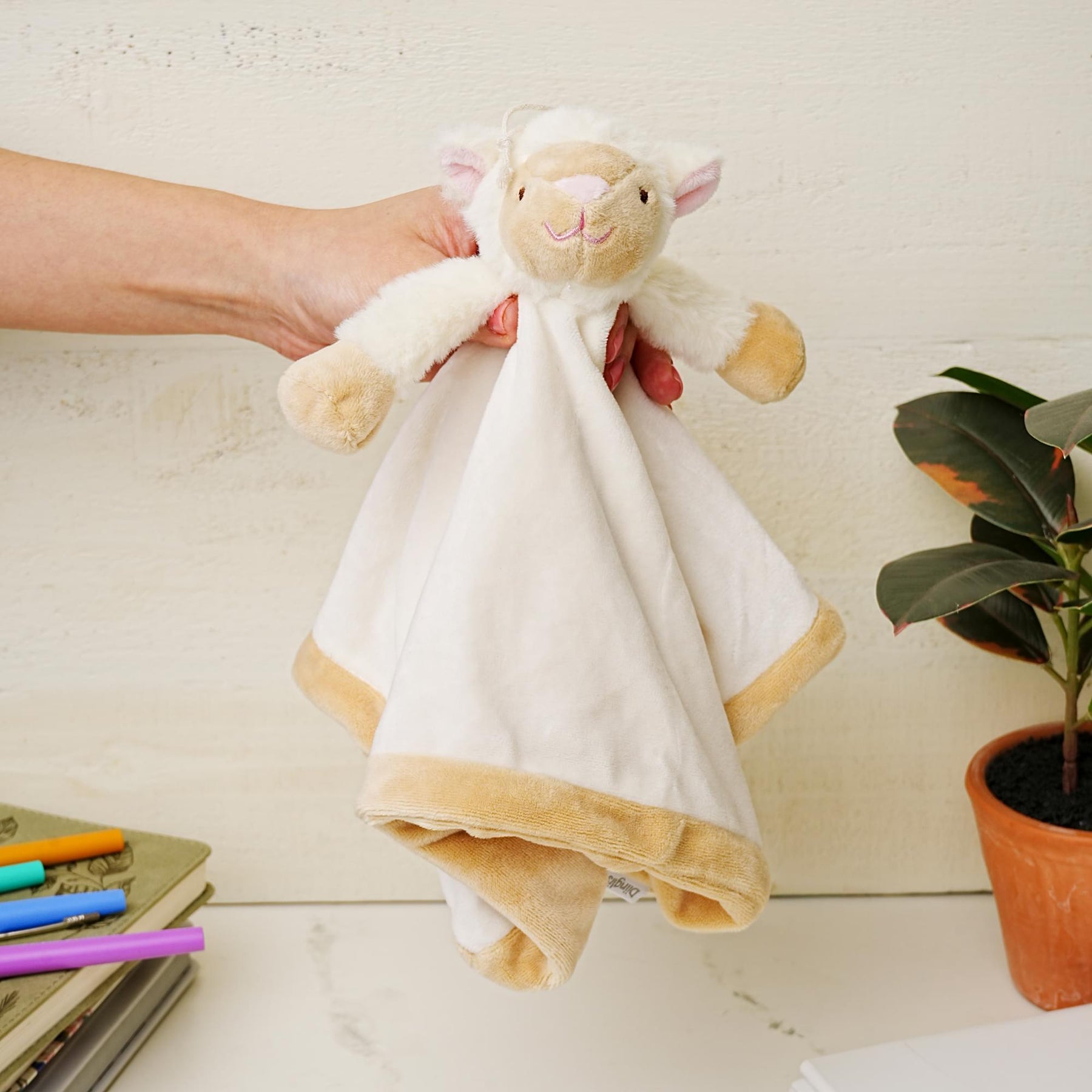 Teddykompaniet Diinglisar Collection 11 Inch Plush Animal Blanket | Lamb