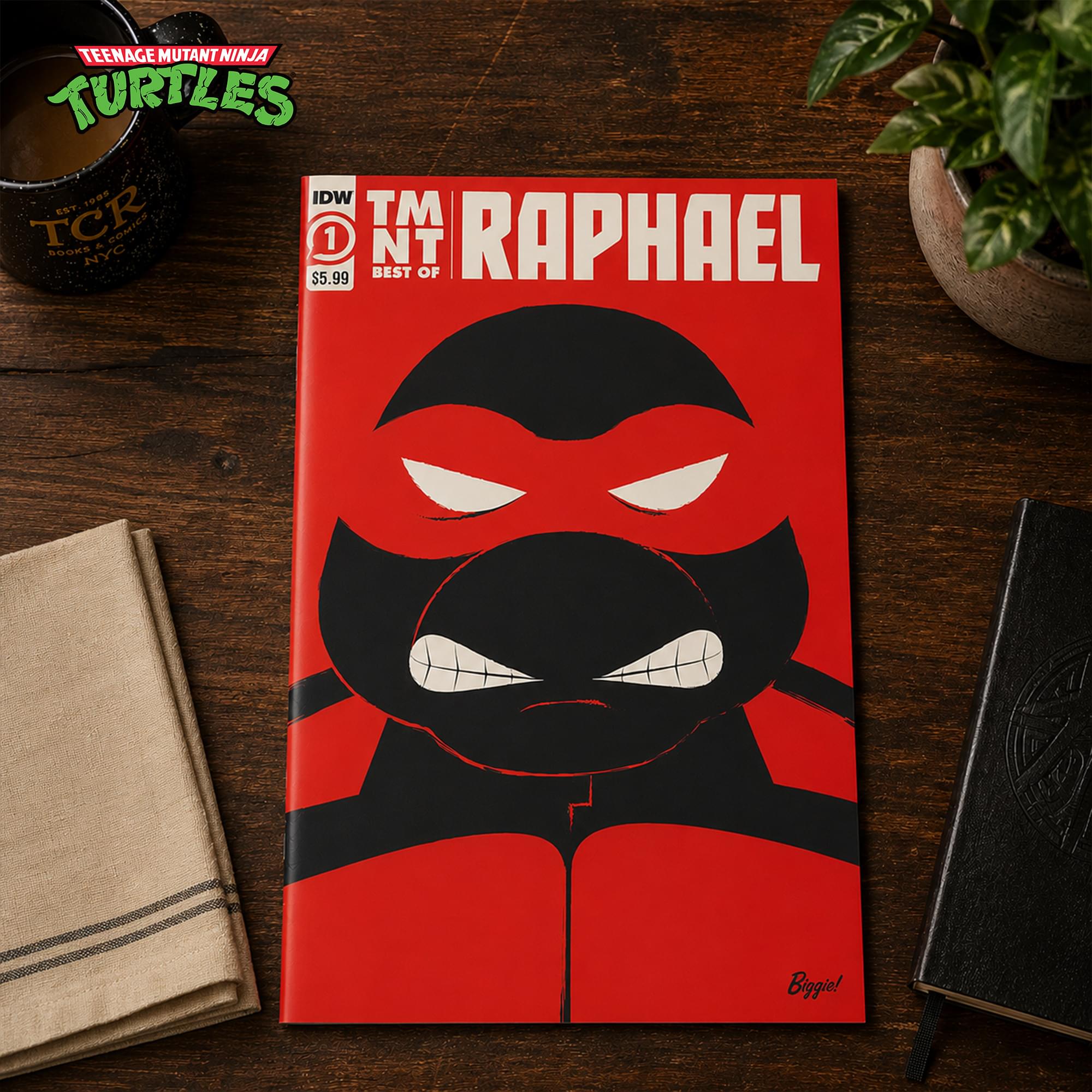 Teenage Mutant Ninja Turtles BST AXN 5-inch Figure | Raphael & Comic