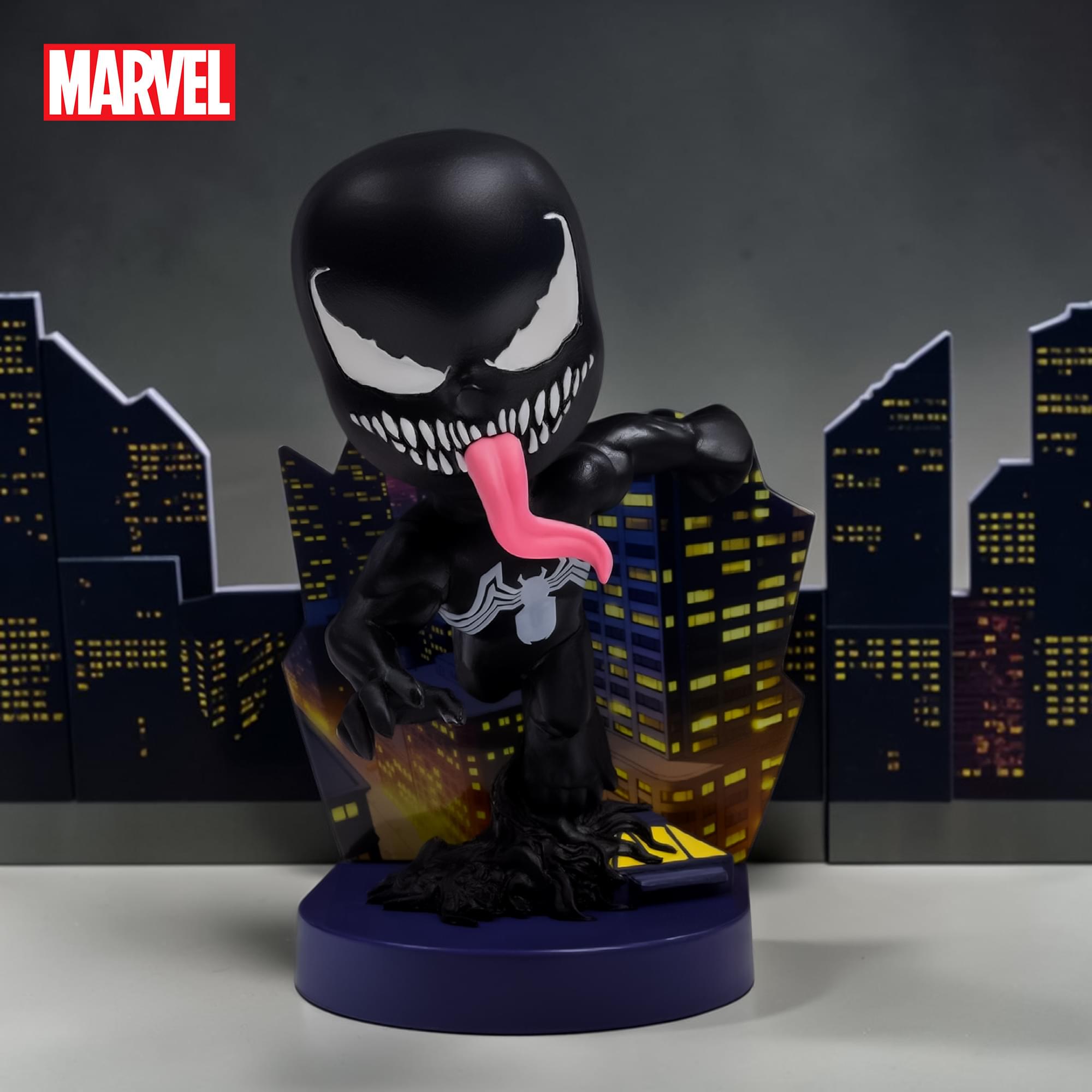 Marvel Venom 4-Inch Superama Kinetic Energy Diorama