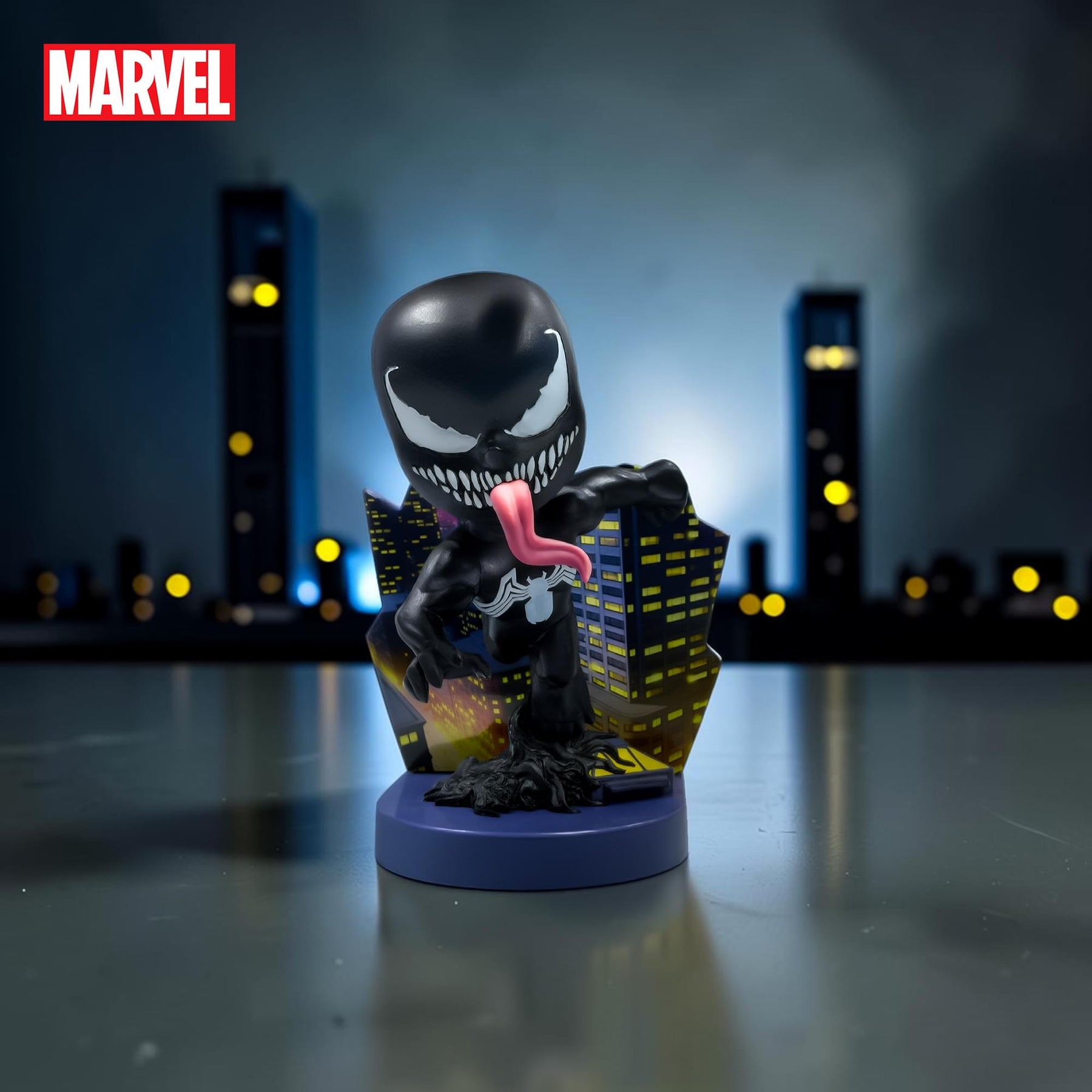Marvel Venom 4-Inch Superama Kinetic Energy Diorama
