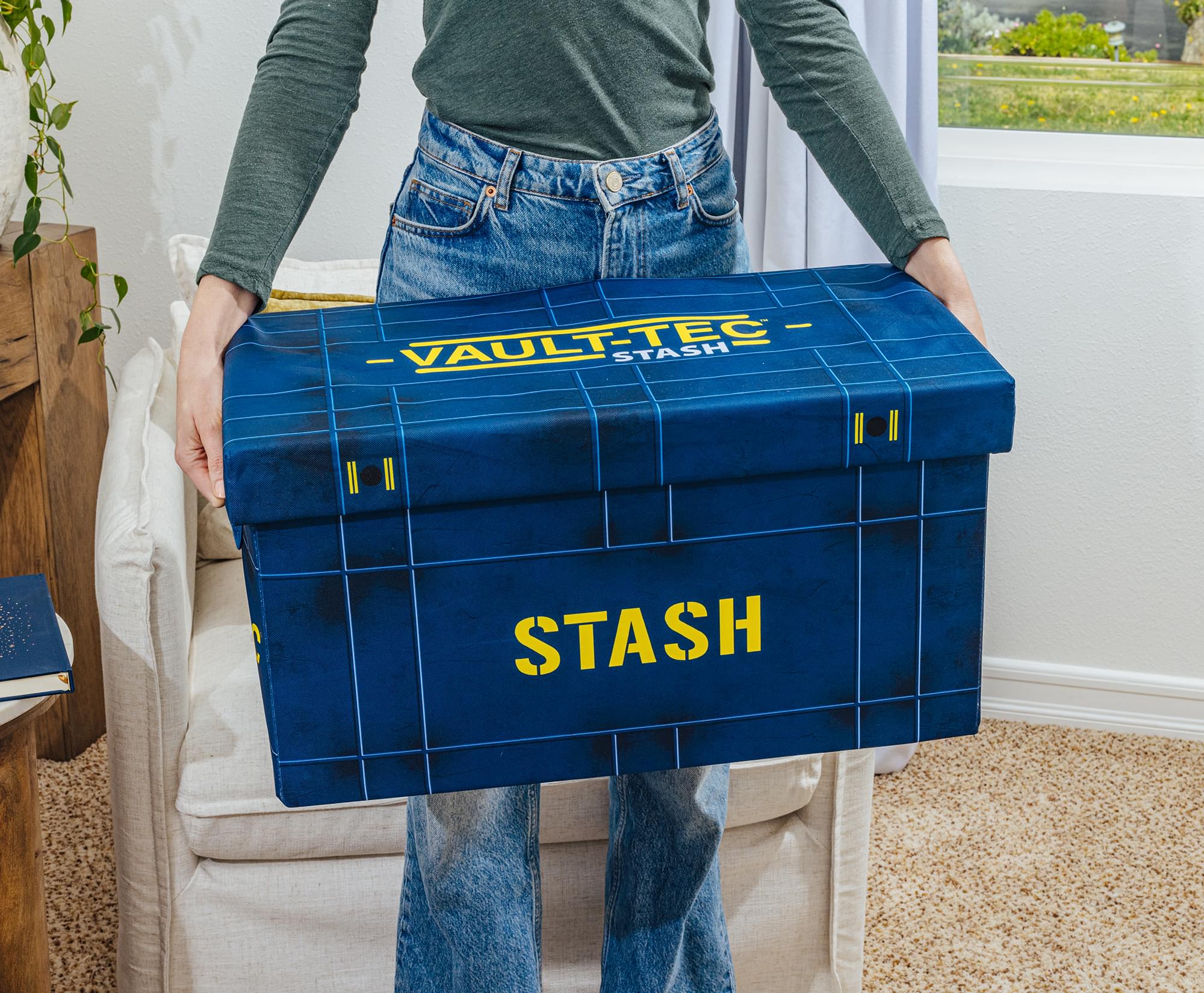 【Puttying】VAULTROOM CONTAINER / ORG Top 3 Modifications You Need on Your Shipping Container