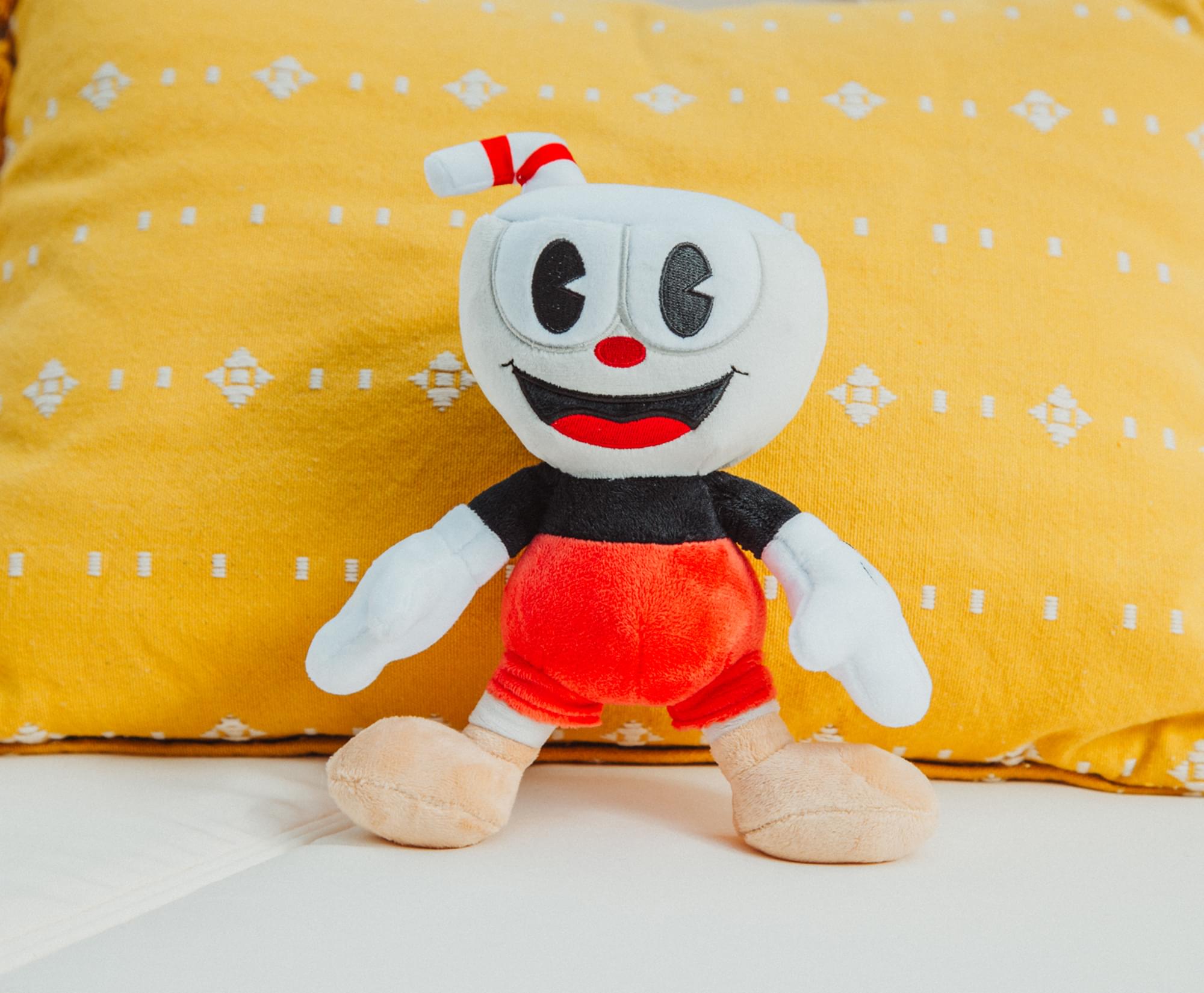 Cuphead 8-Inch Plush Set of 2 | Cuphead and Mugman