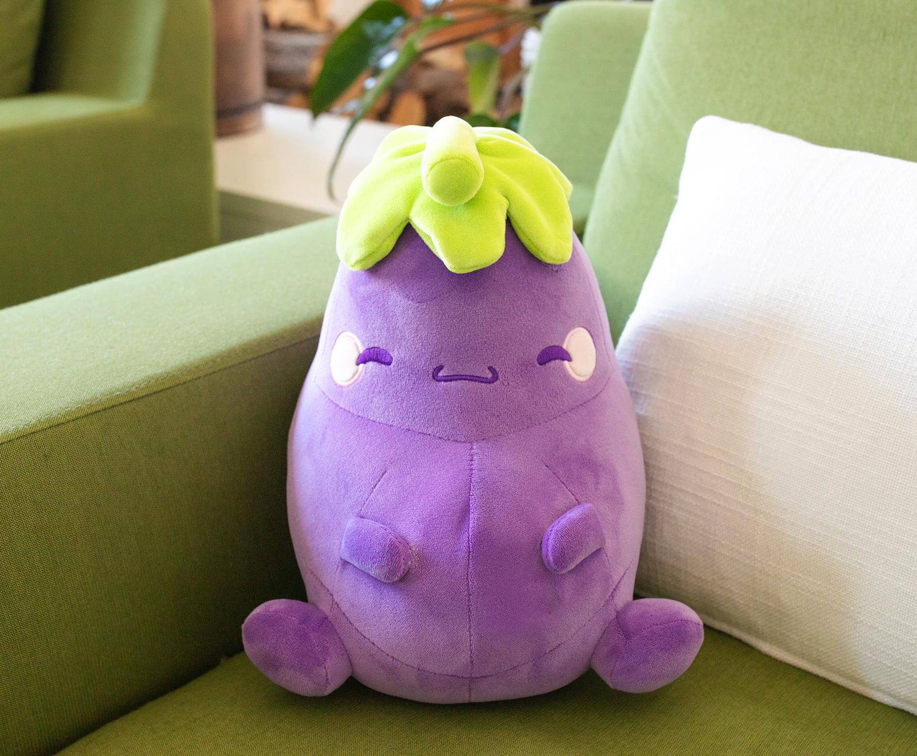 MochiOshis Eggplant 10-Inch Character Plush Toy | Murasaki Nasukkoshi