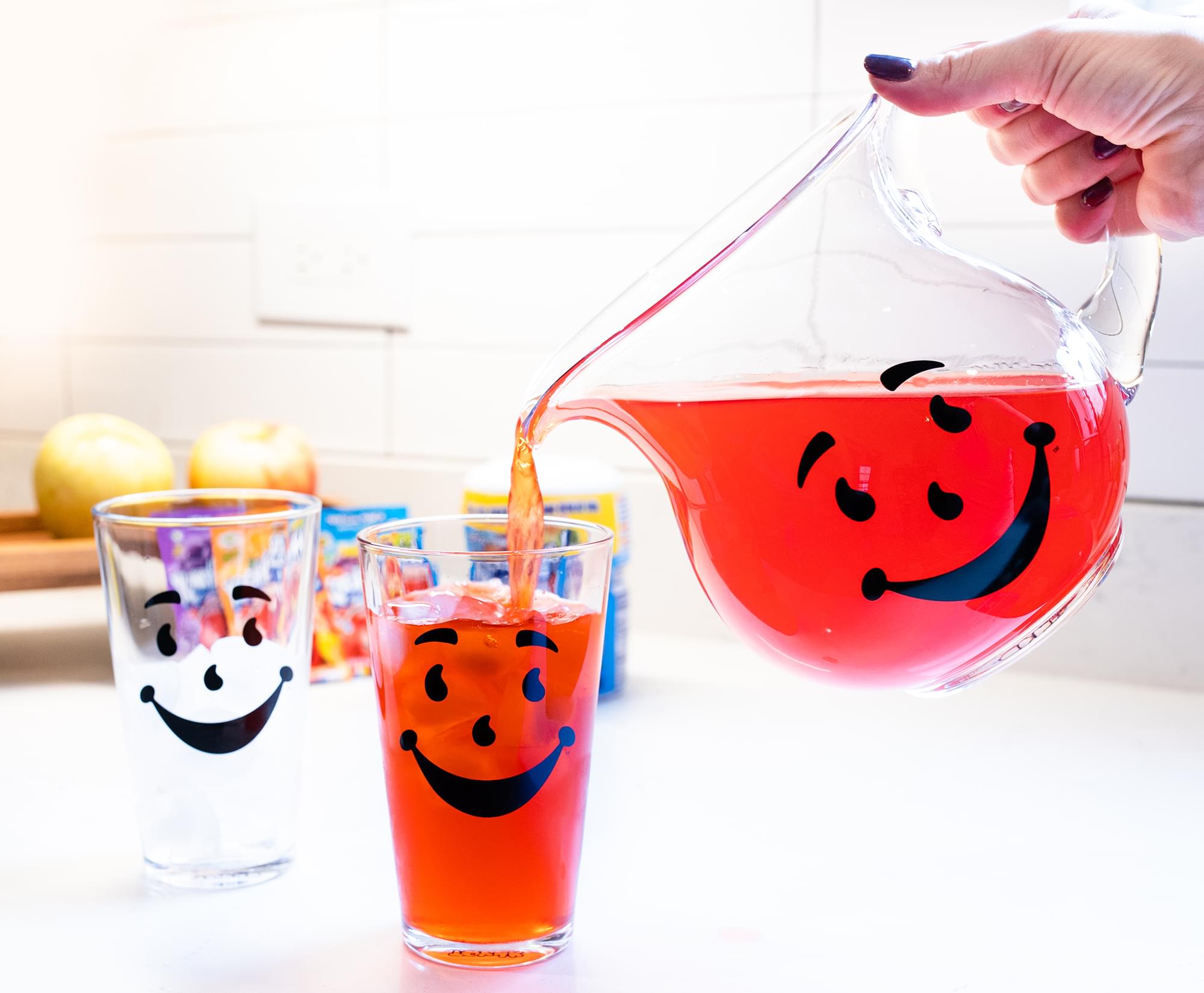 Kool-Aid Man 64-Ounce Glass Pitcher and Two 16-Ounce Pint Glasses