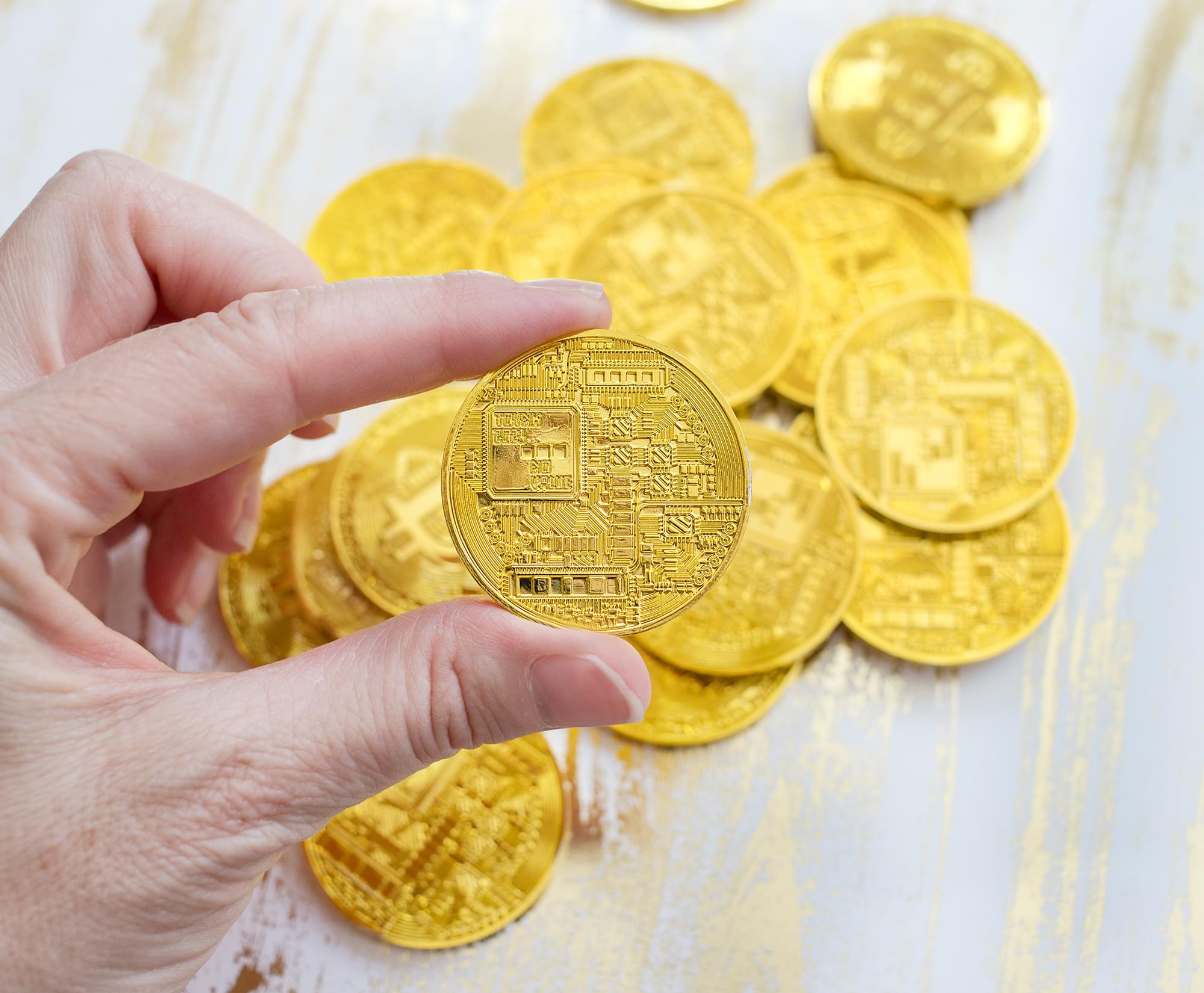 Bag of Bitcoins Cryptocurrency Souvenir Novelty Item | Includes 20 Tokens