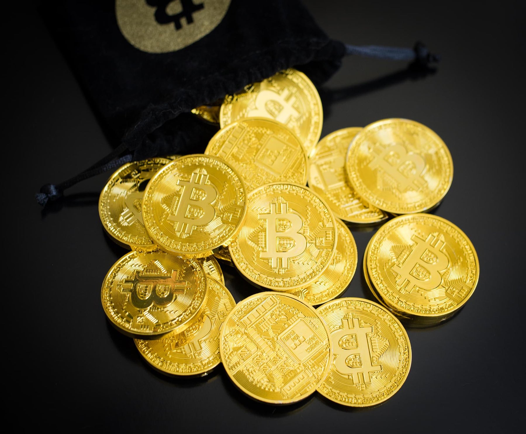 Bag of Bitcoins Cryptocurrency Souvenir Novelty Item | Includes 20 Tokens