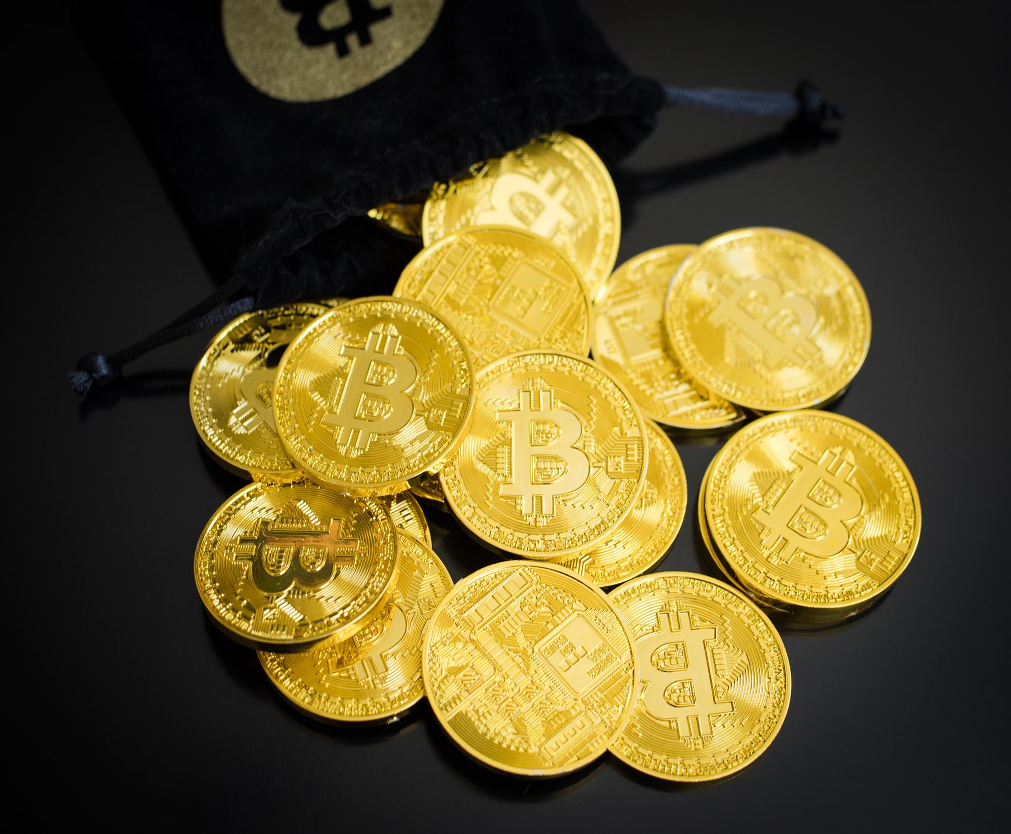 Bag of Bitcoins Cryptocurrency Souvenir Novelty Item | Includes 20 Tokens
