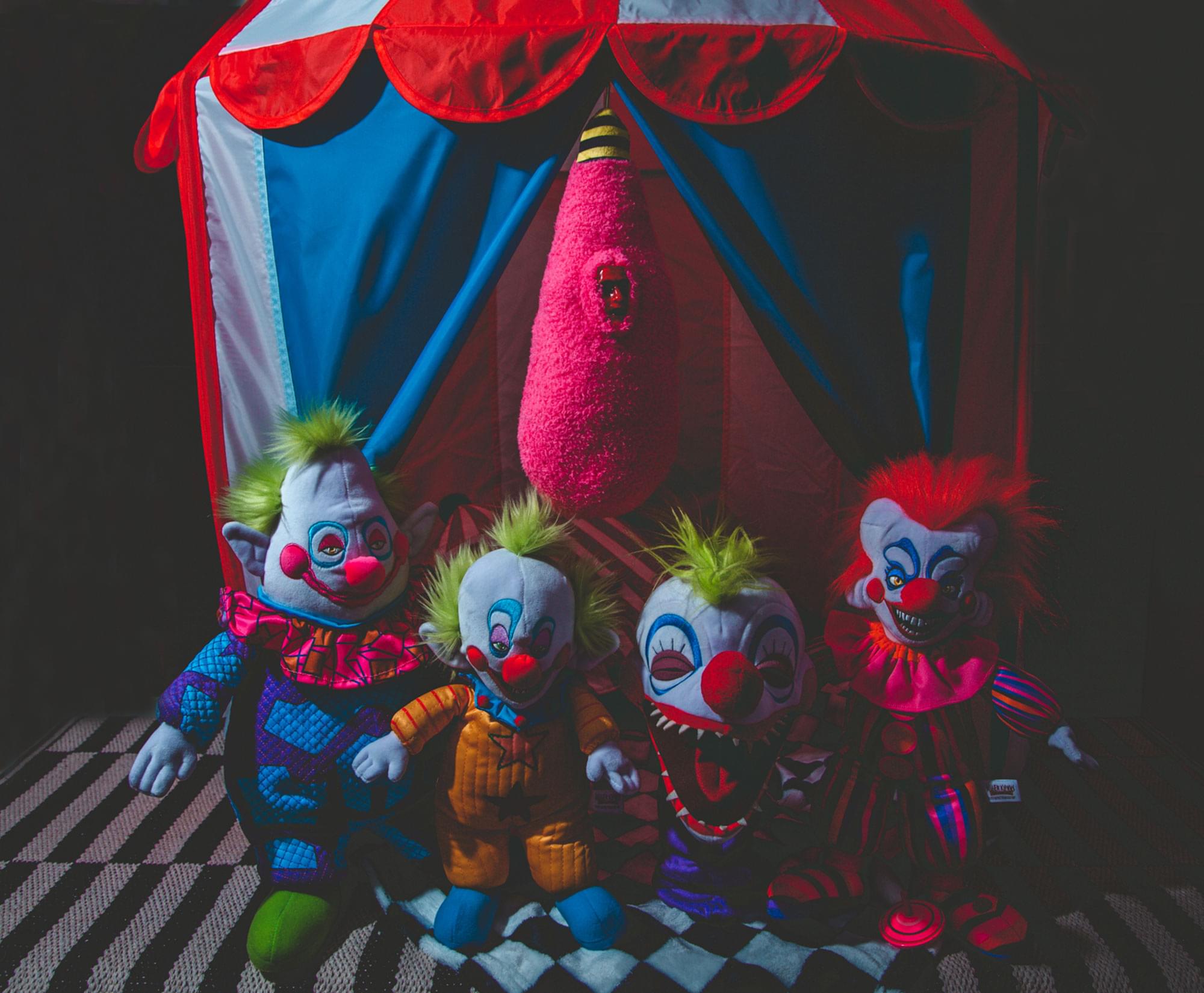 Killer Klowns From Outer Space 12-Inch Collector Plush Toy | Cotton Candy Cocoon