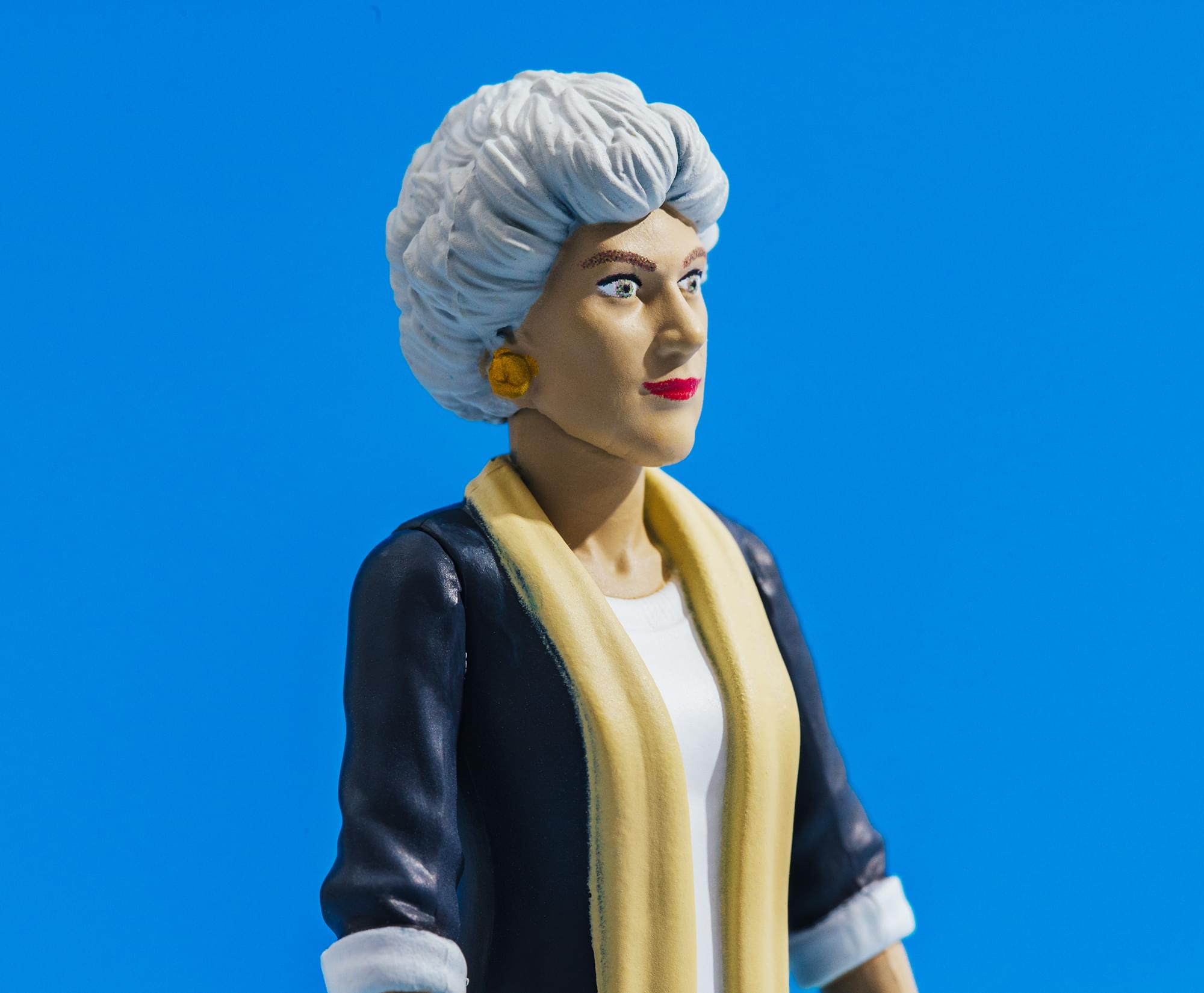 The Golden Girls Dorothy Zbornak 3.75-Inch Retro Action Figure