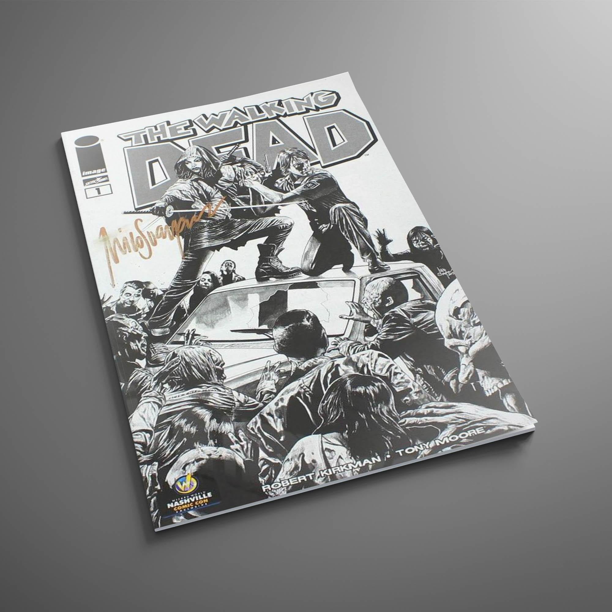 The Walking Dead #1 WW Nashville '13 Exclusive B&W Cover Signed By Mico Suayan