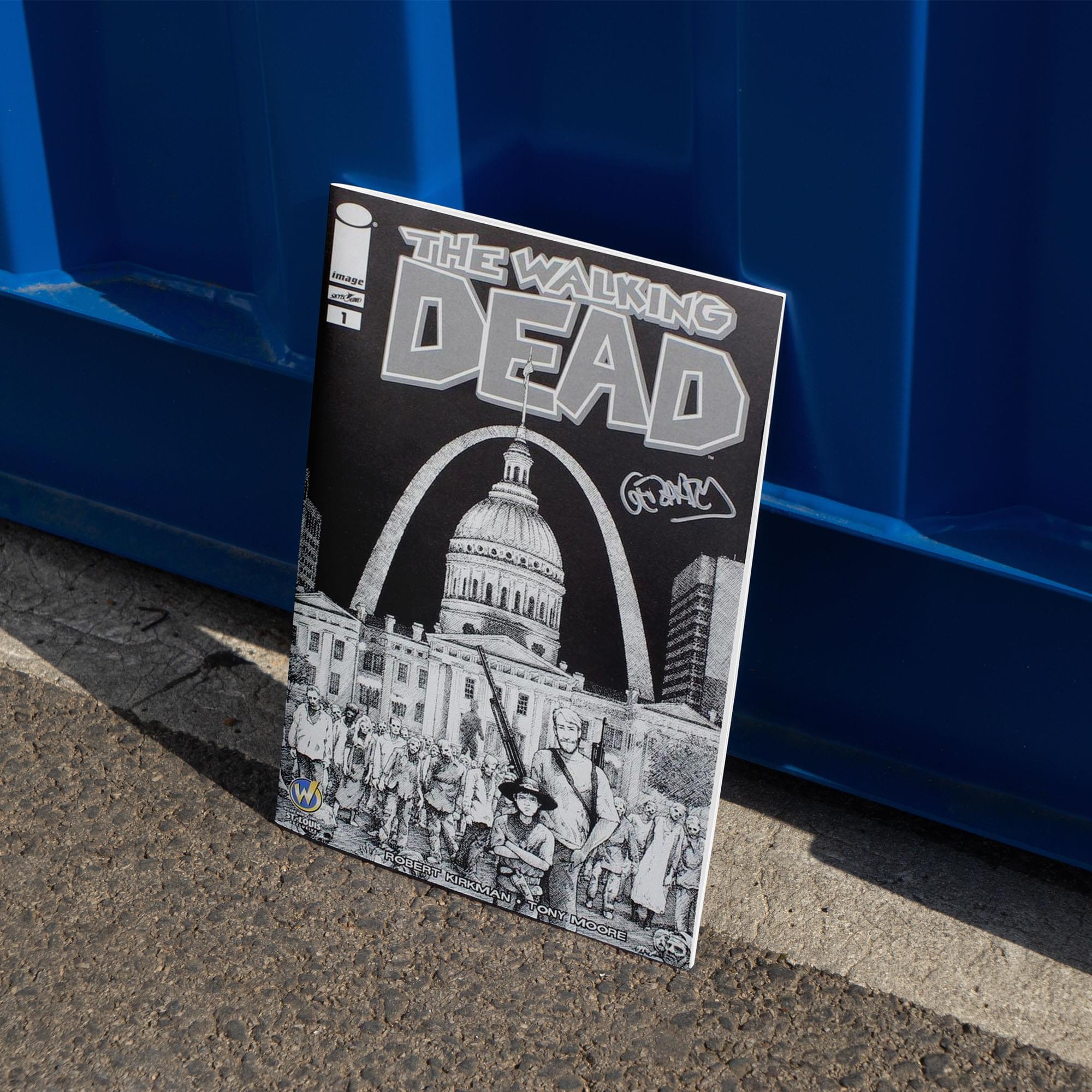 The Walking Dead #1 WW St Louis Exclusive B&W Cover Signed By Gerhard