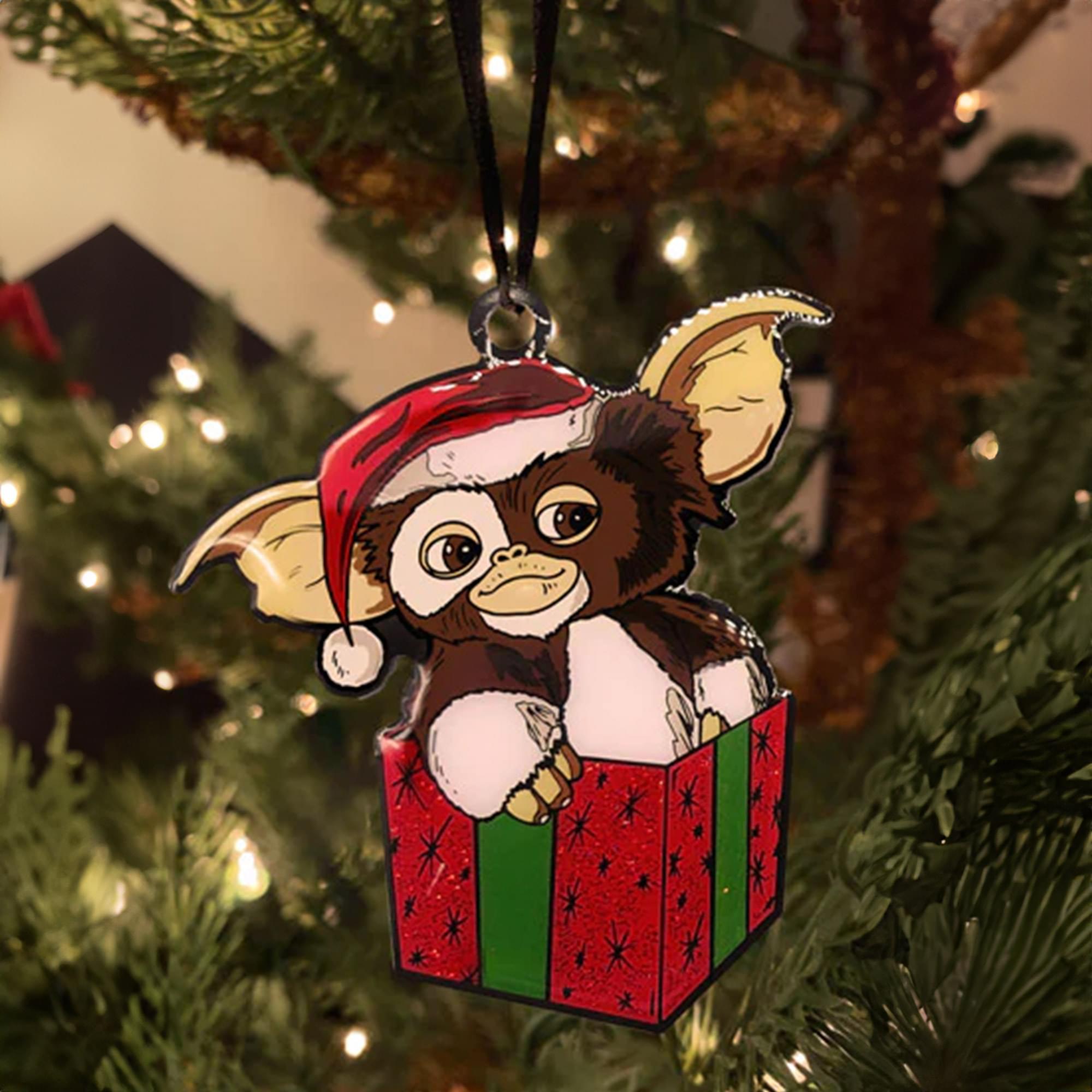 Gremlins Holiday Horrors Metal Ornament | Holiday Gizmo